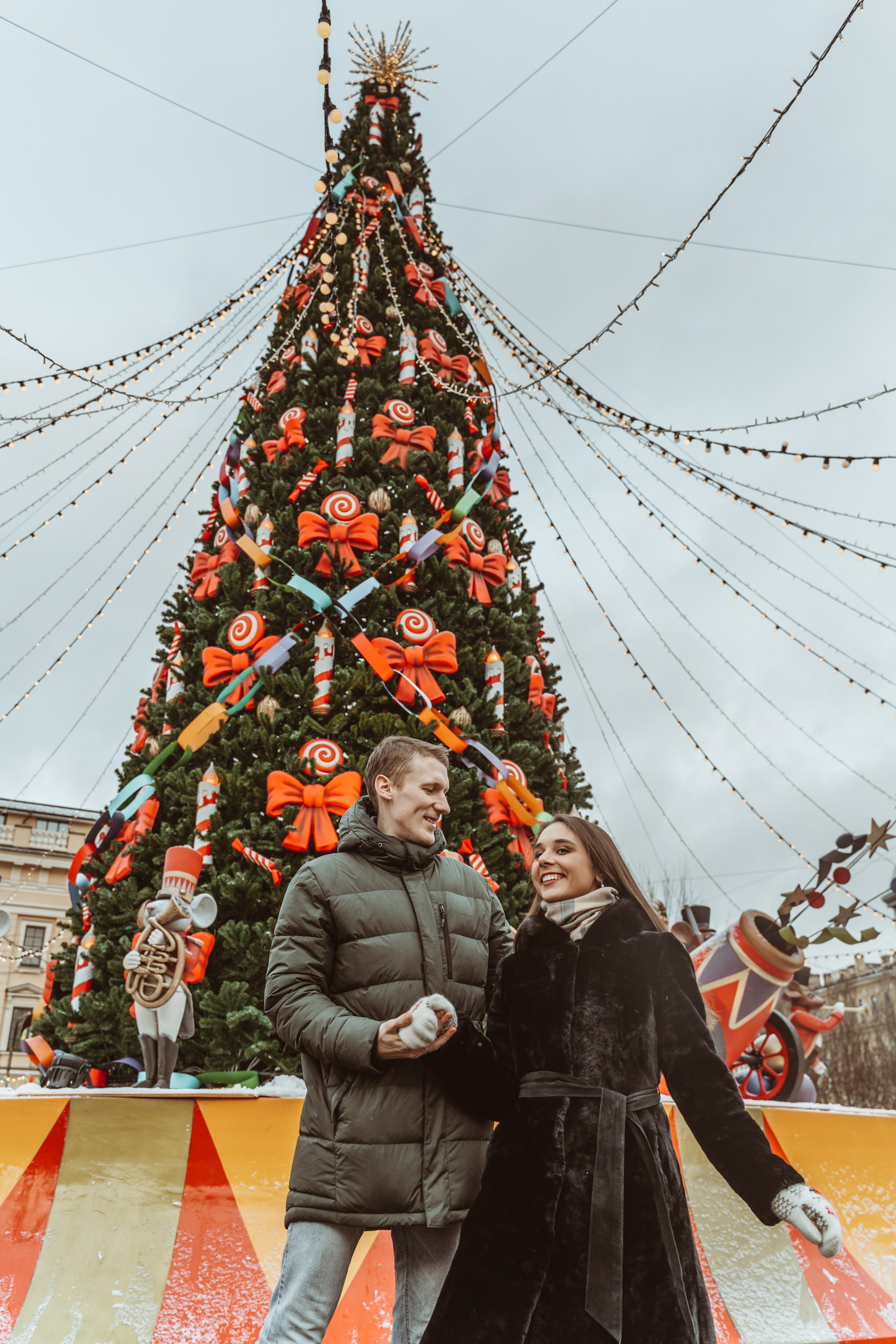 Лав стори фотограф Санкт-Петербург. Свадебный, семейный, портретный, репортажный фотограф в Санкт-Петербурге