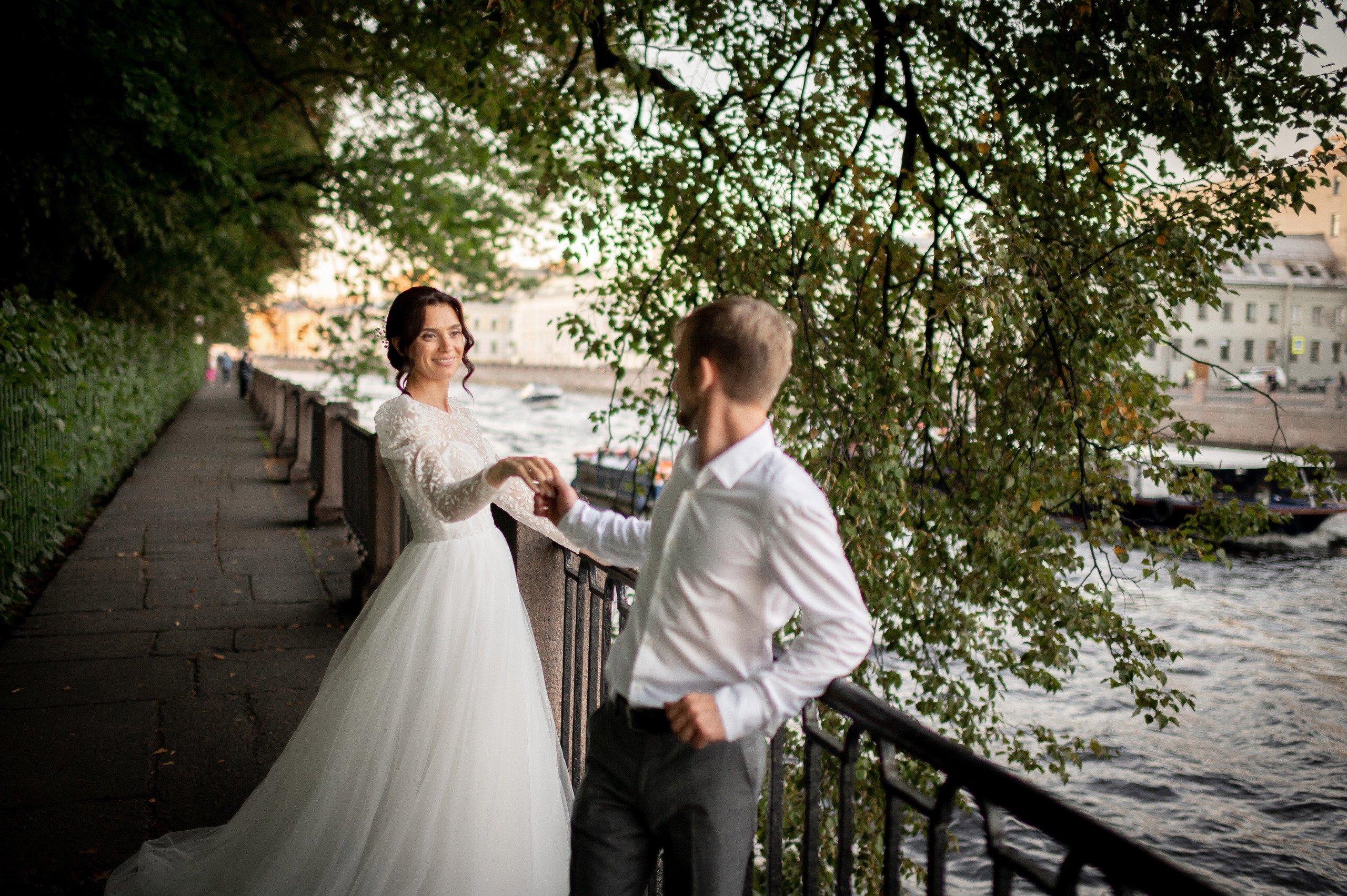 Кирилл и Анжела (круассаны, кофе и фотосессия в Летнем саду). Портретный, семейный и свадебный фотограф в Санкт-Петербурге и в Пушкине Ширяев Денис