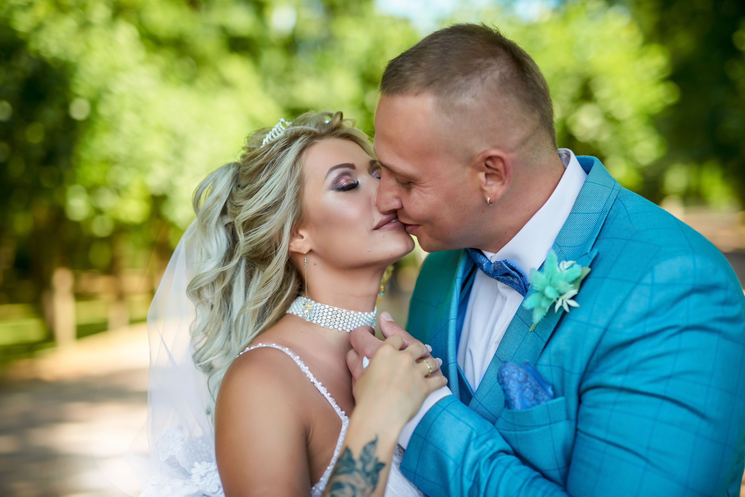 Свадебная прогулка в Петергофе. Портретный, семейный и свадебный фотограф в Санкт-Петербурге и в Пушкине Ширяев Денис