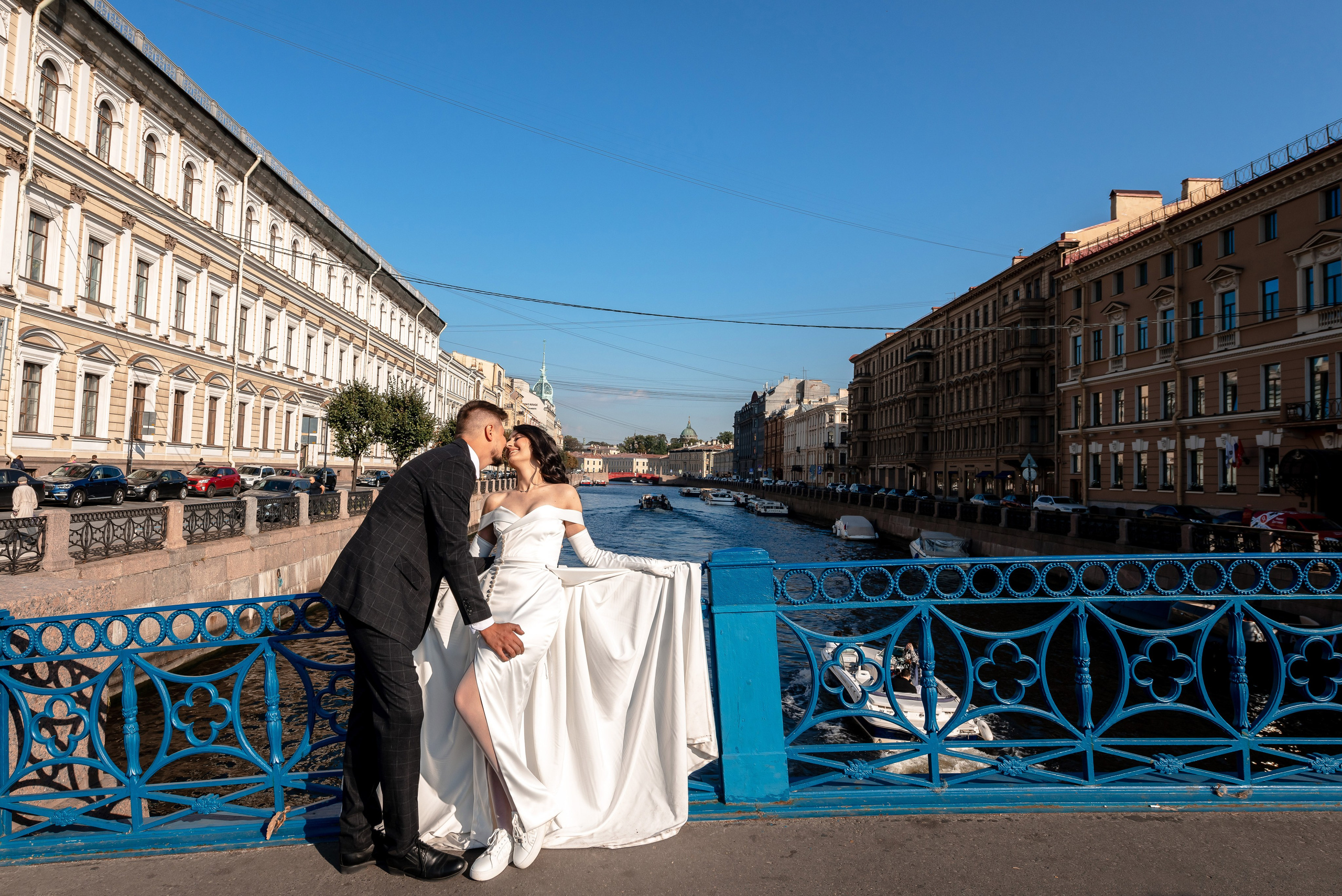 Камерная свадьба в Первом Дворце Бракосочетания №1 на Английской набережной Яны и Евгения. Портретный, семейный и свадебный фотограф в Санкт-Петербурге и в Пушкине Ширяев Денис