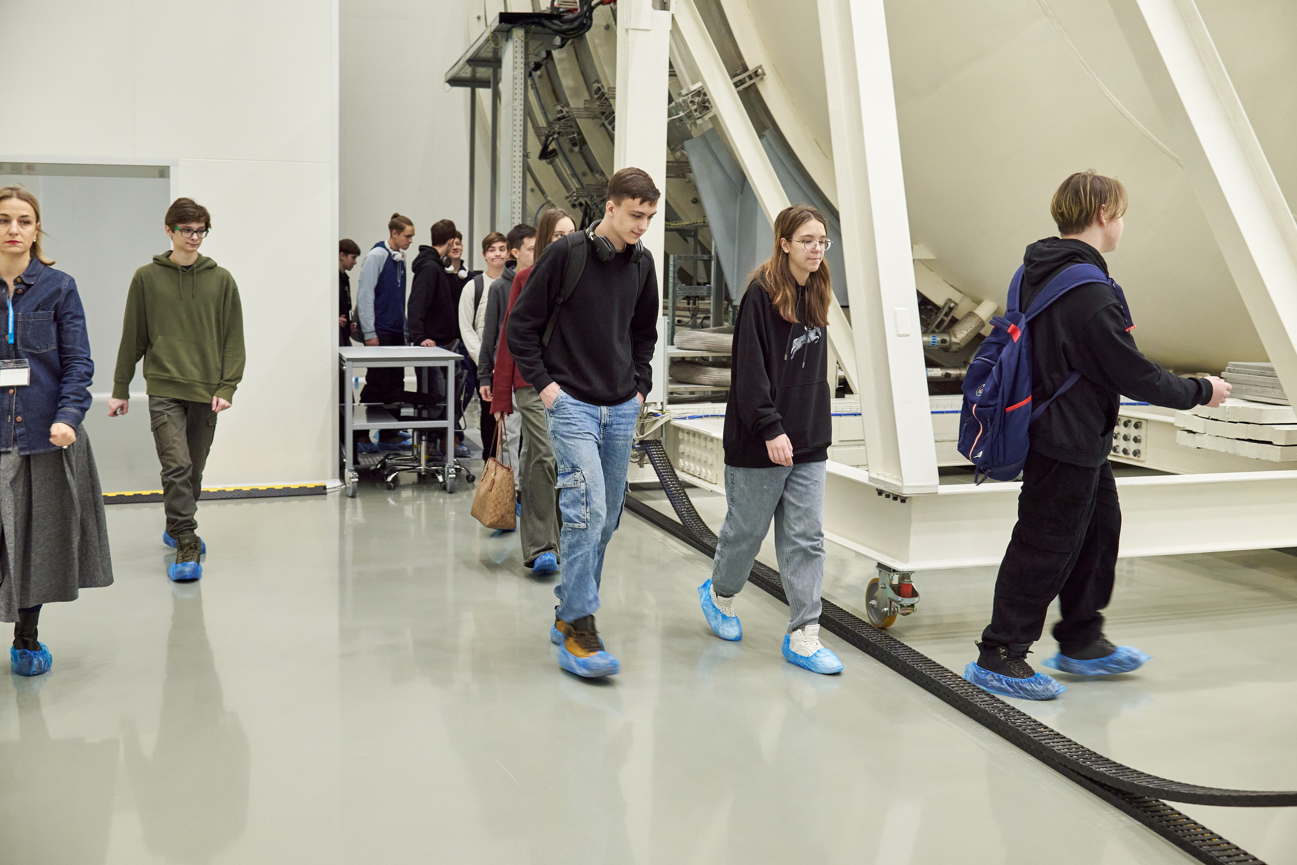 Экскурсия в «Газпром Космические системы». Фотограф Щёлково