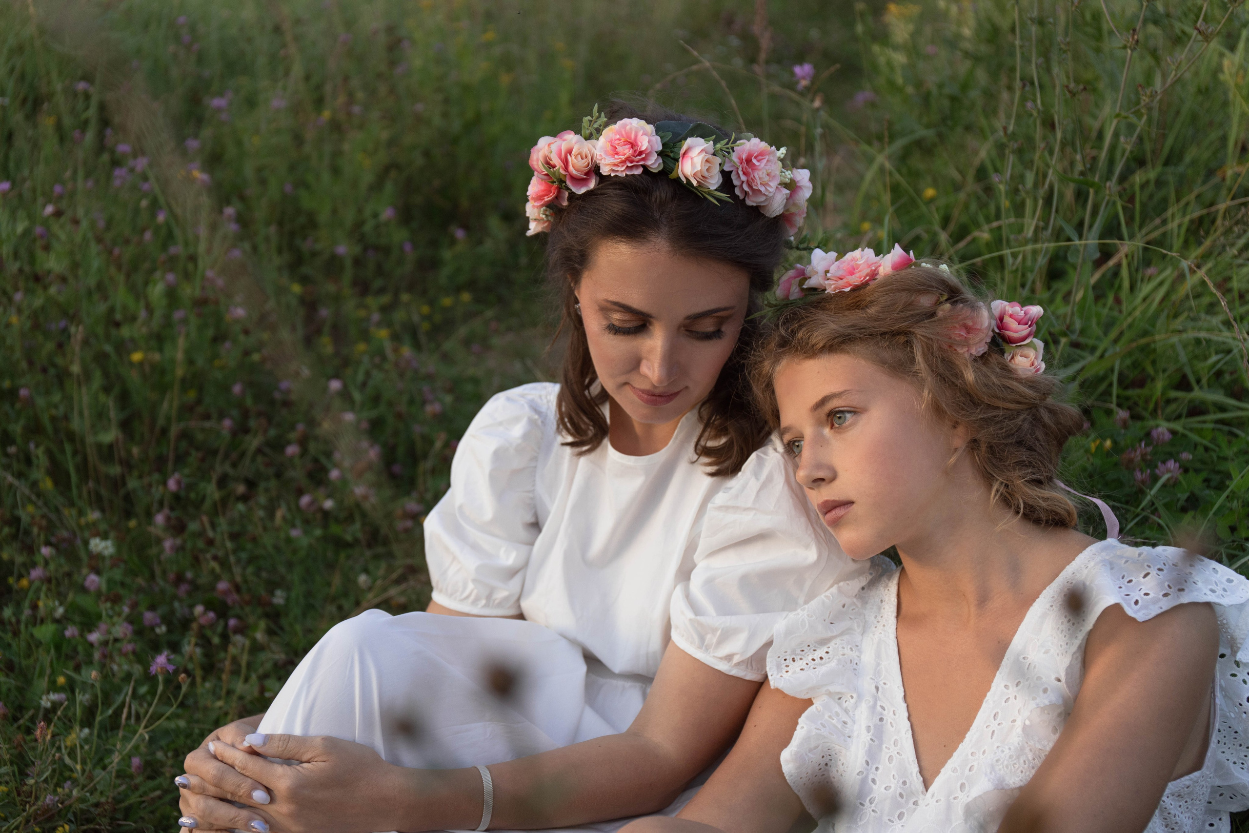 Оля и Арина. Главная