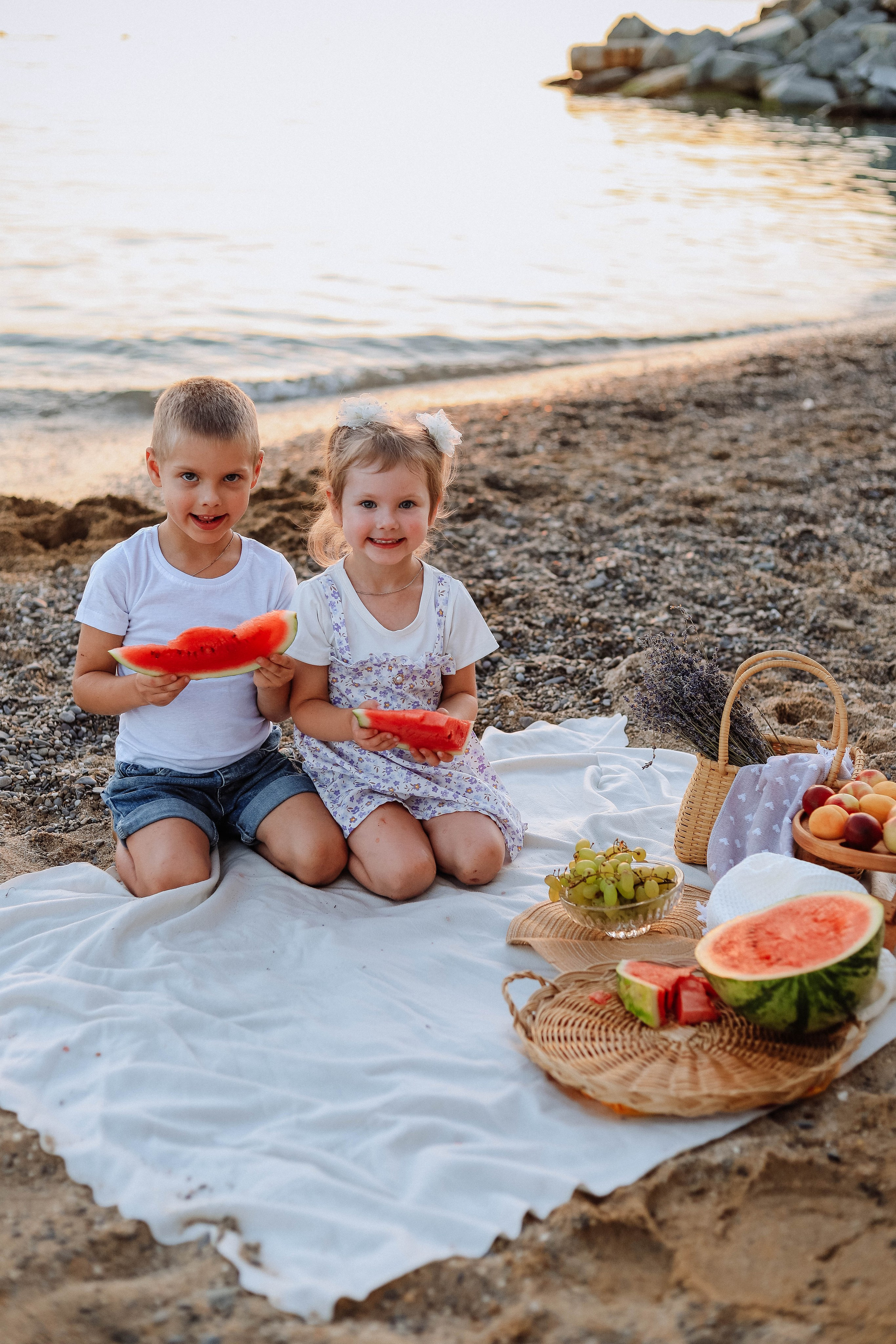 Ника и Тёма фотосессия на море. Женский/Детский фотограф в Симферополе Вероника Слепогина