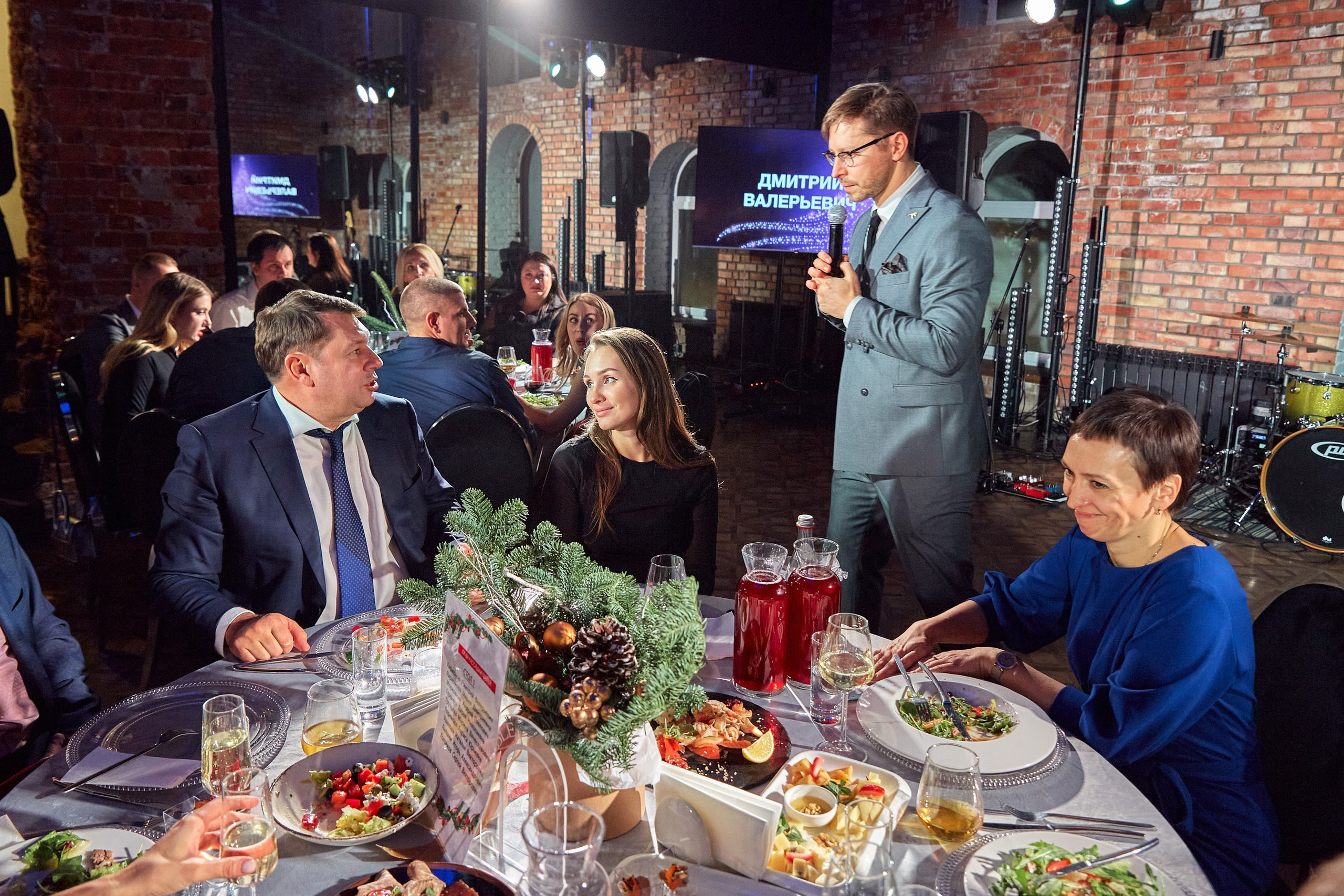 Компания Clarity / Пространство HIDE. Антон Артюшин, портретный фотограф. Москва