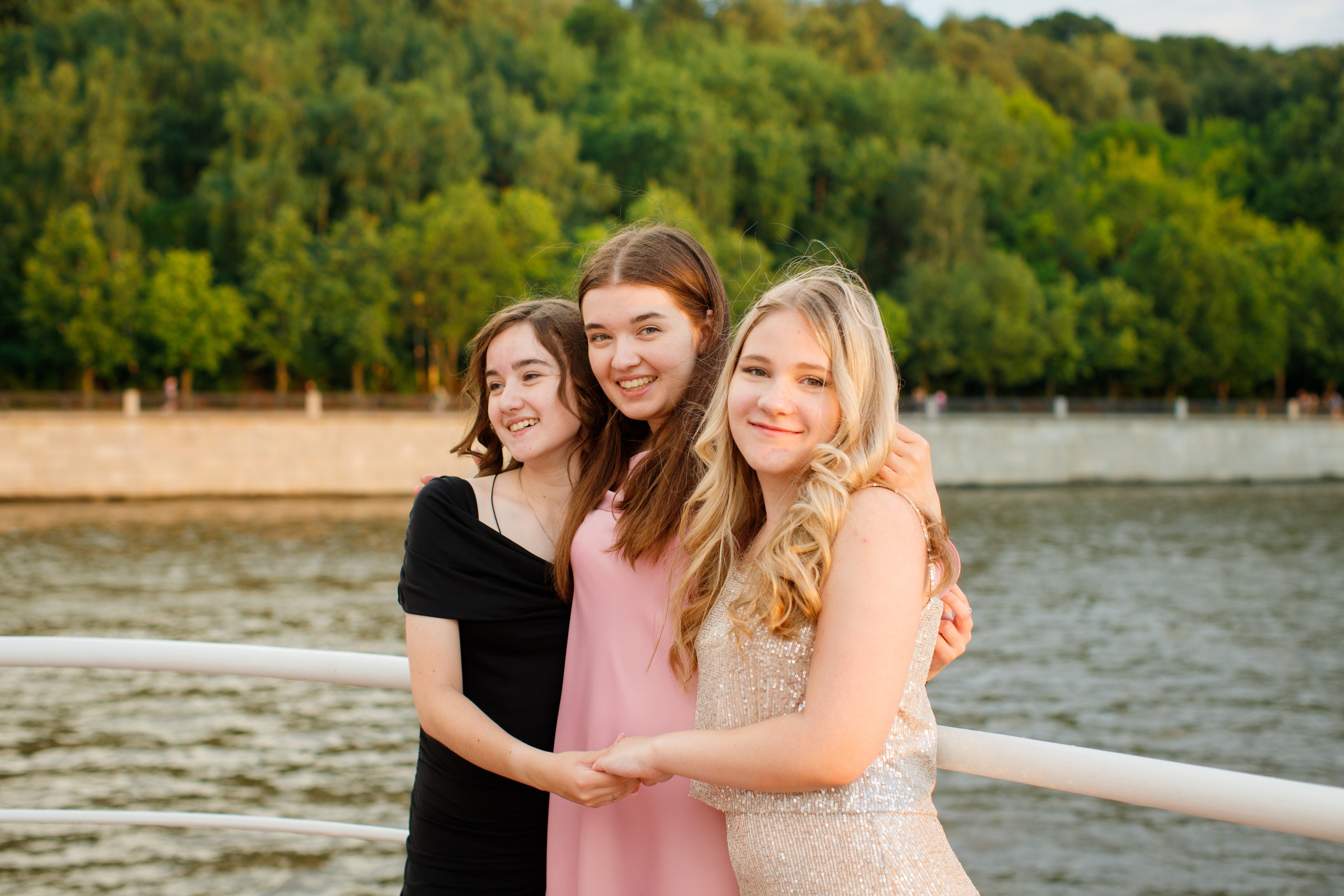 9 класс / Гимназия № 1558 имени Росалии де Кастро / Выпускной. Детский и семейный фотограф Мария Киселёва. Москва