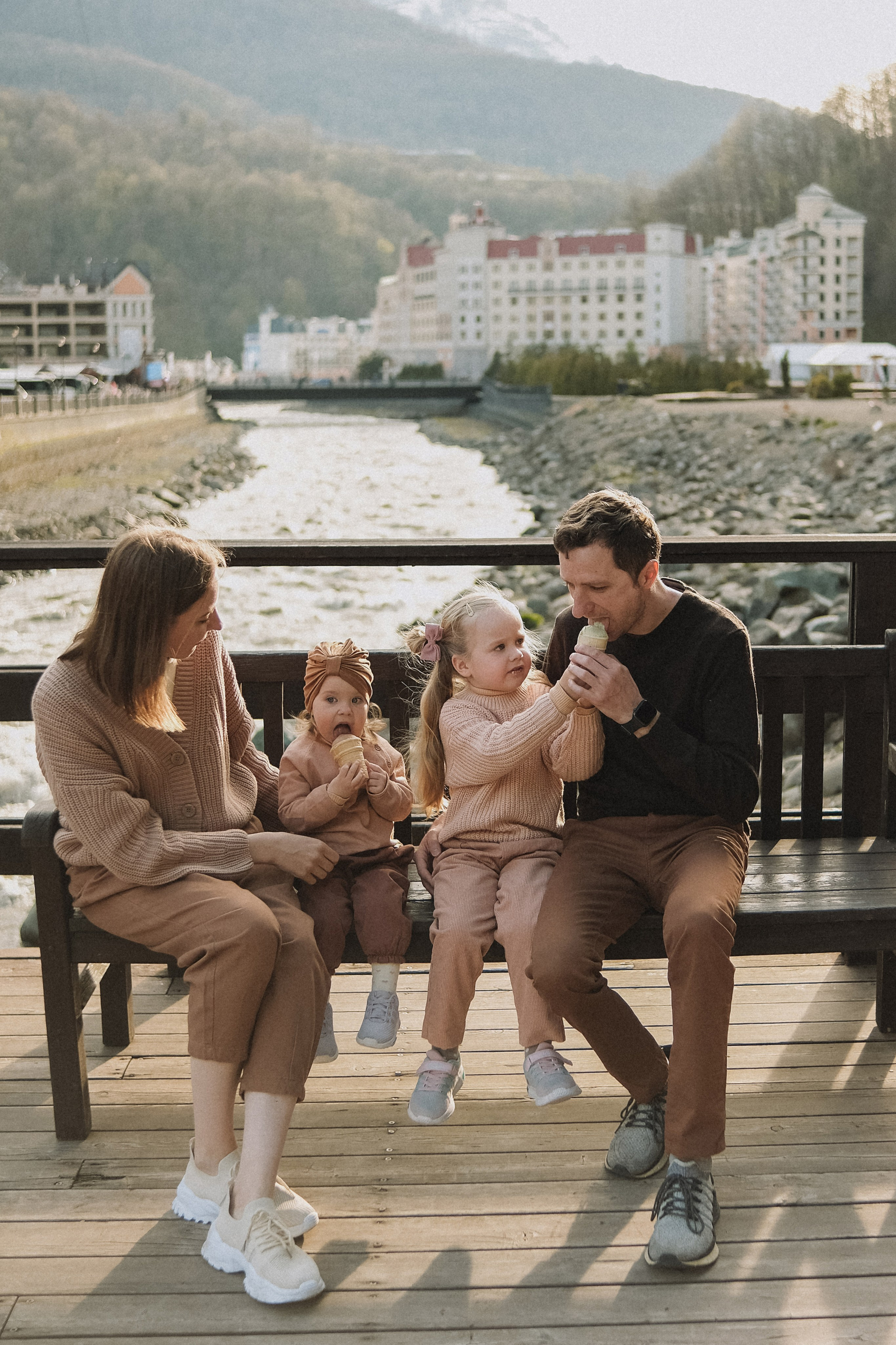 Семья Есении и Эмилии. Семейный фотограф Москва
