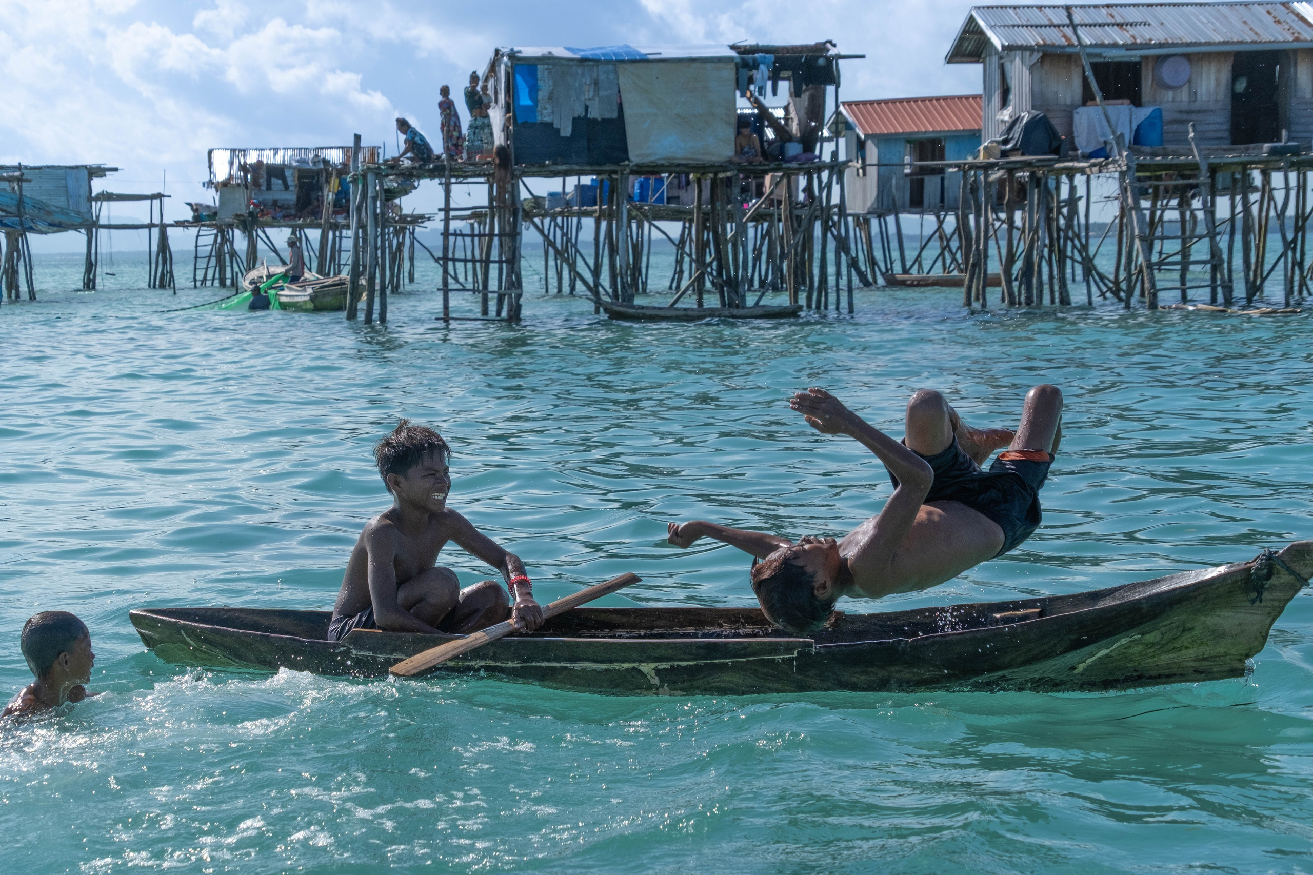 Остров. Цыгане. Фотографии из путешествий