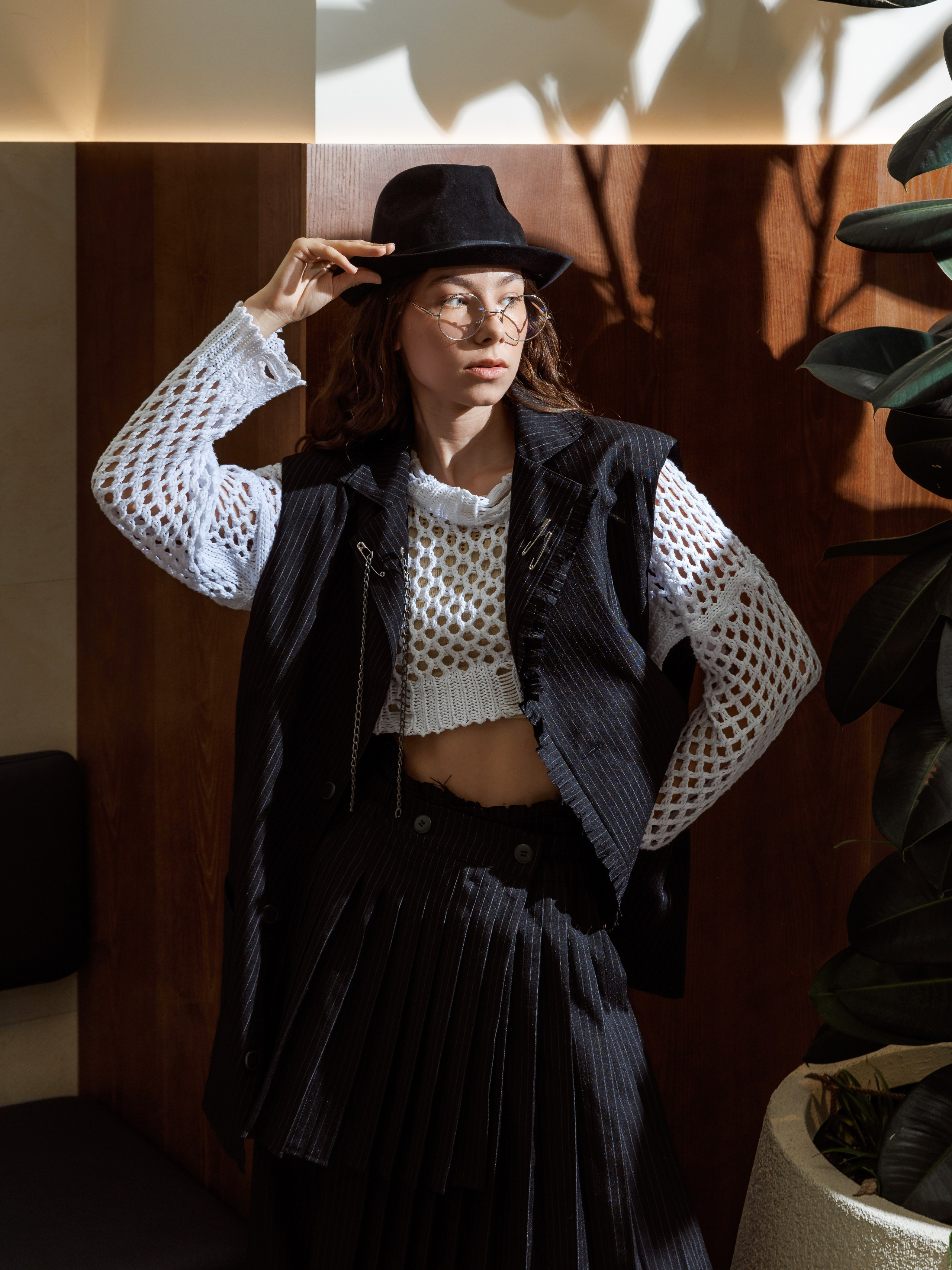 TONY CLOU. Съёмка в кофейне. Фотограф Виталий Хайлов, Екатеринбург