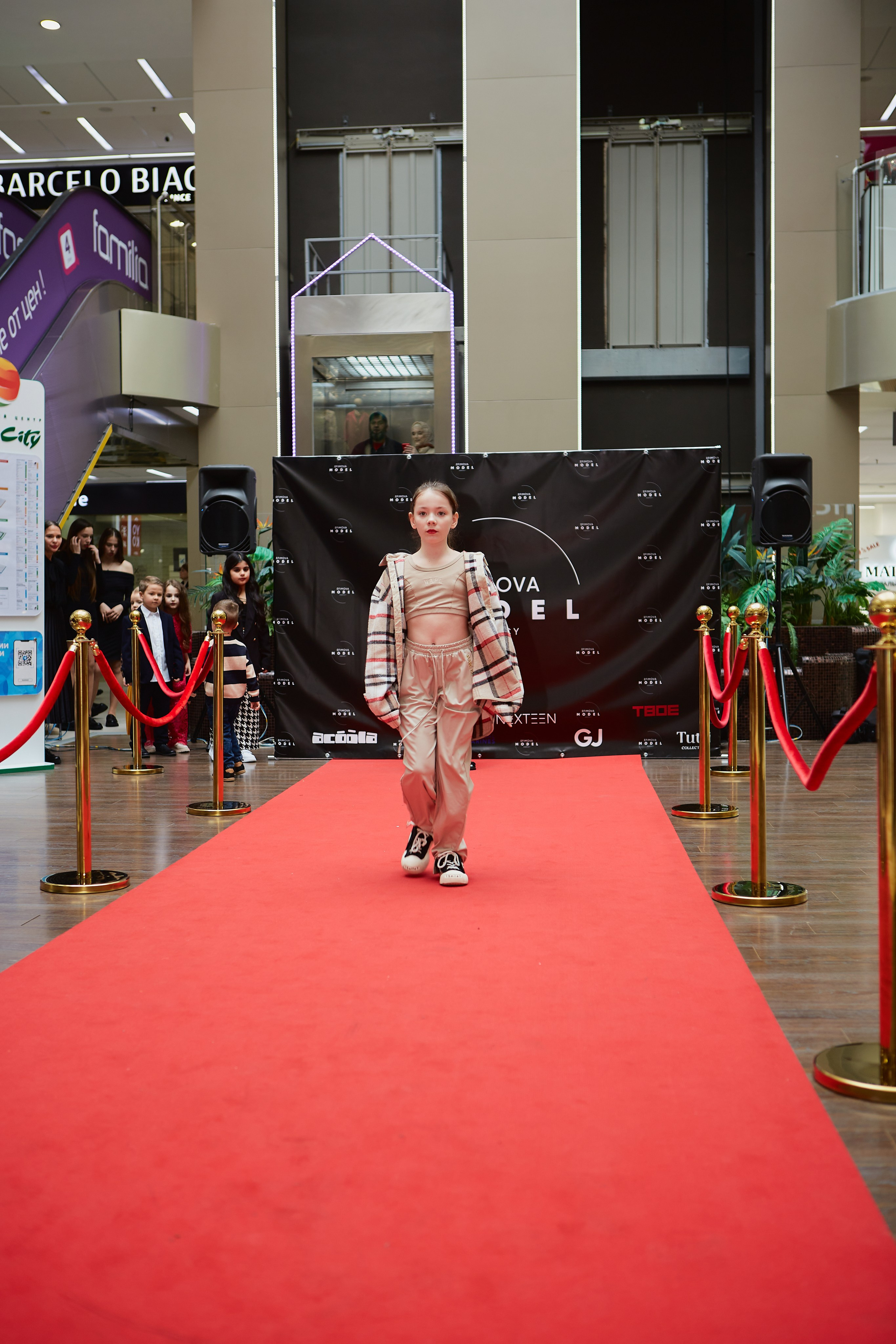 FASHION SHOW ТЦ Sun City. Efimova Model Agency