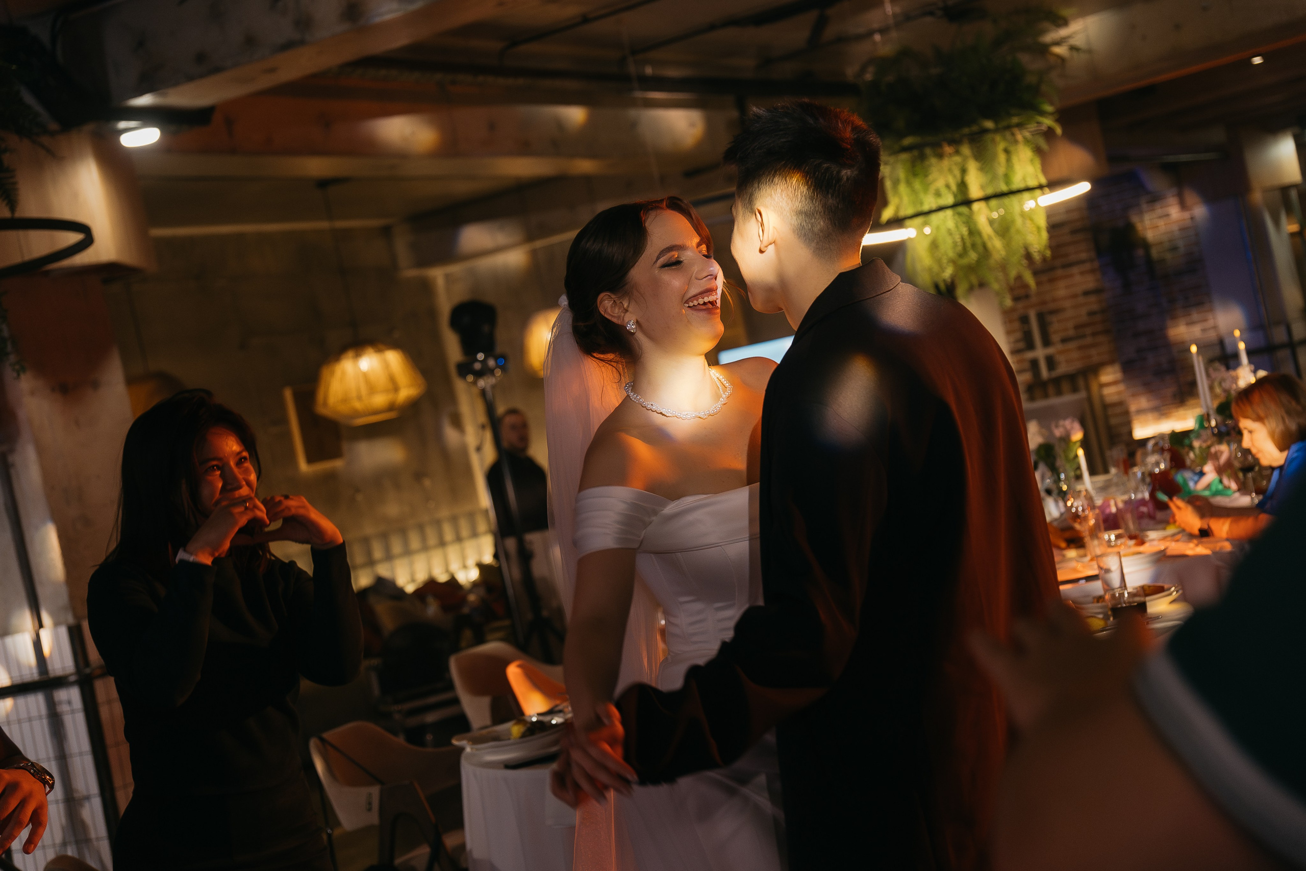 Владислав и Амина. Фотограф Новосибирск Вероника Вишневская