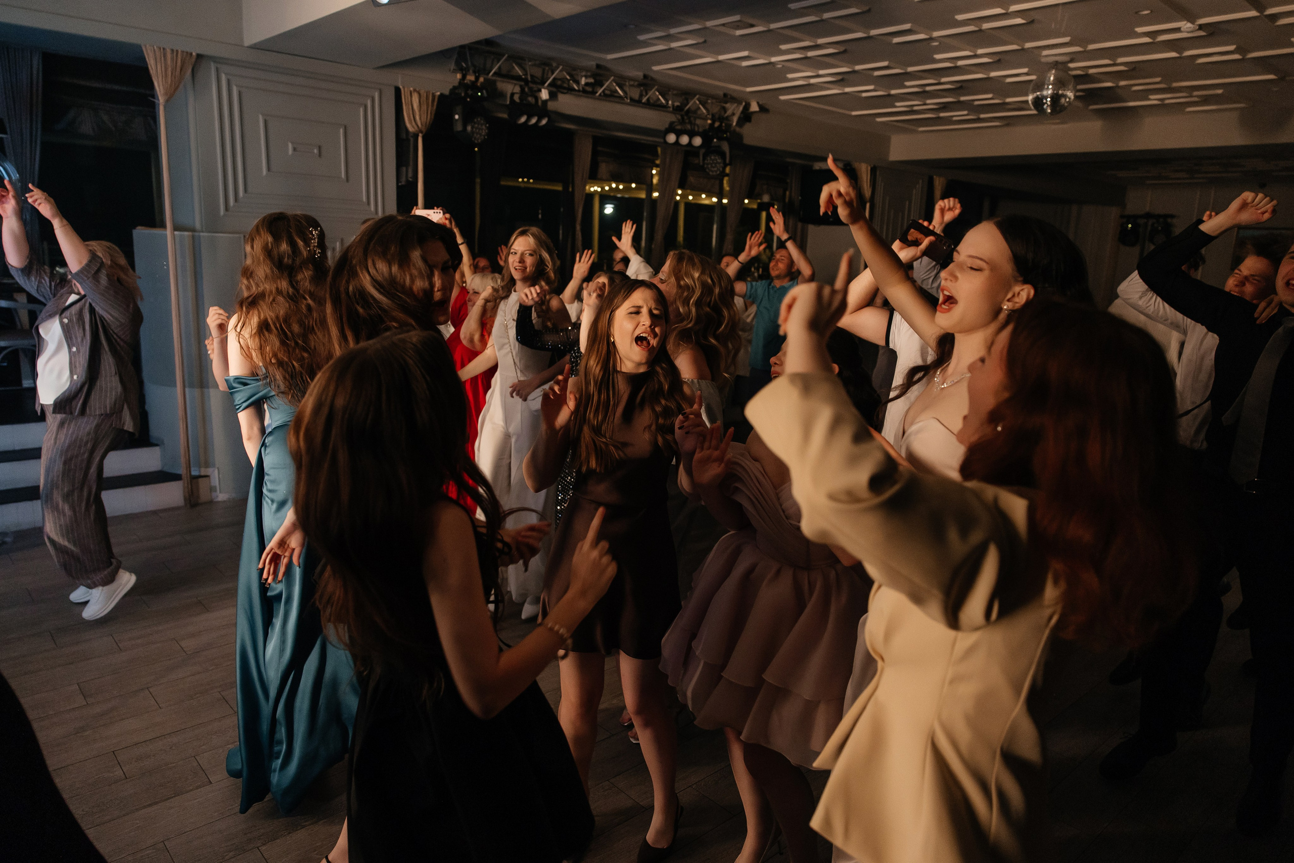 2025 Выпускной школа 79. Свадебный и Репортажный фотограф Нижний Новгород Москва Ежов Иван