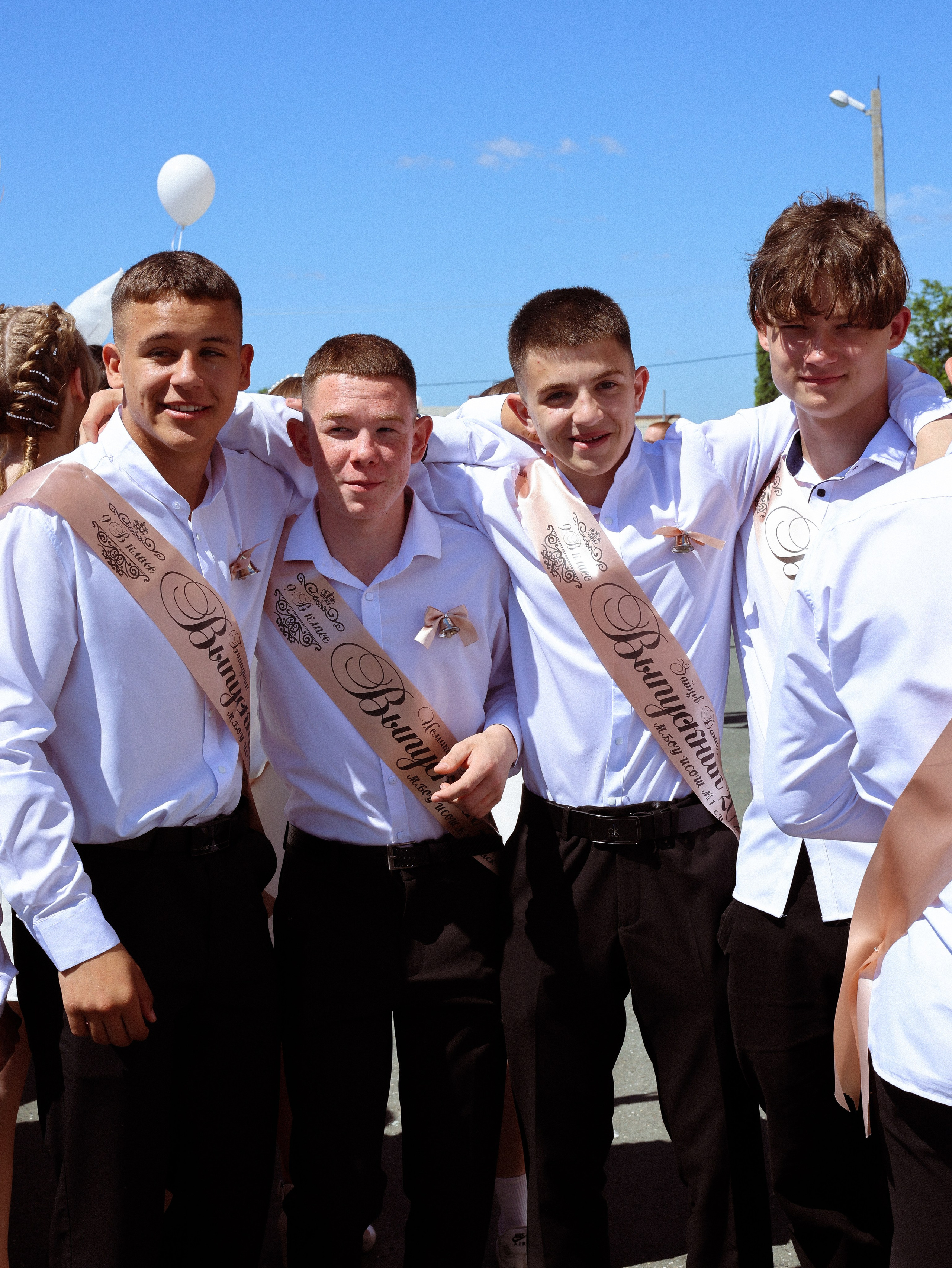 Последний звонок 2025. Мания, портретный фотограф в городе Оренбург