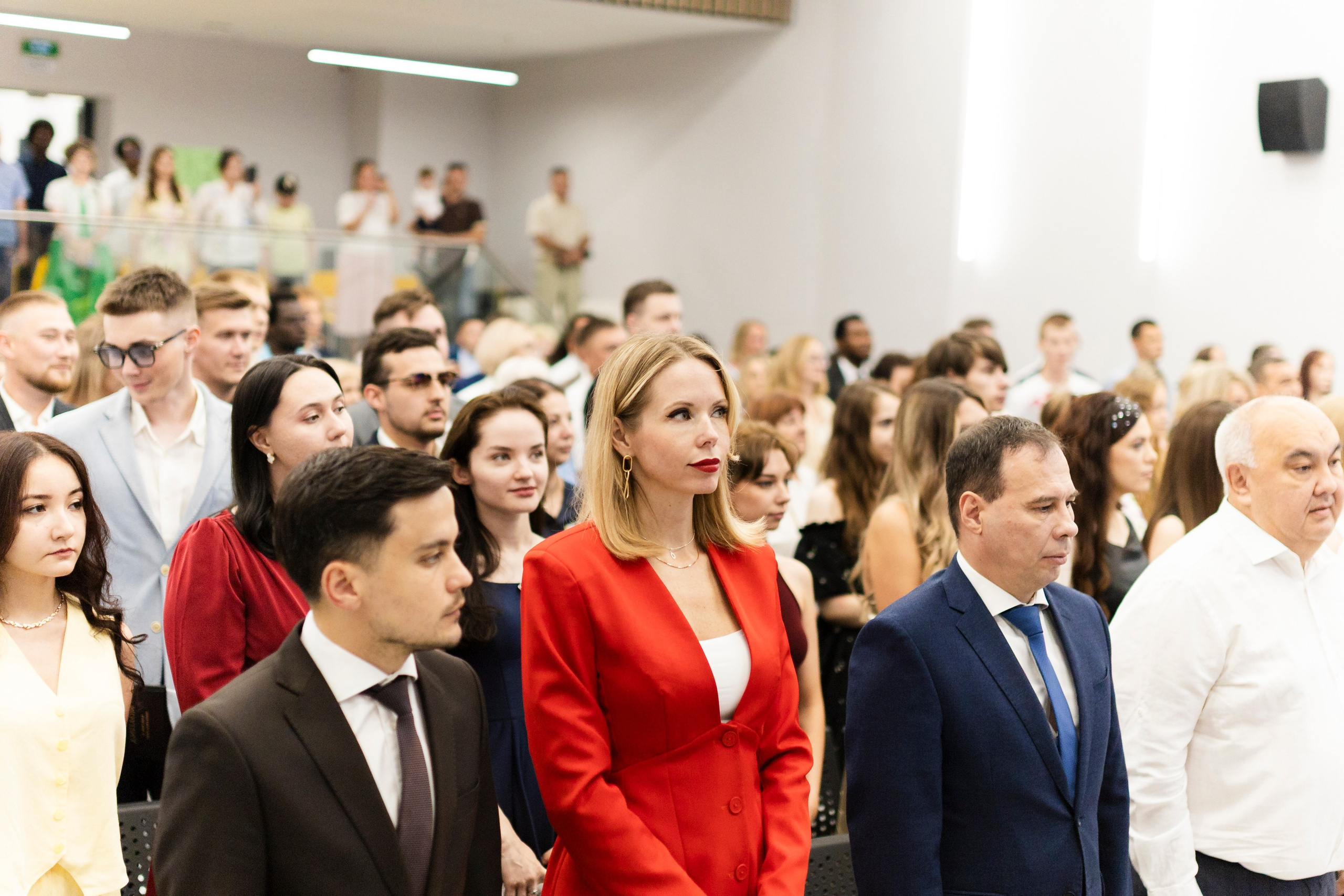 Церемония вручения дипломов. Фотограф Каримов Виктор