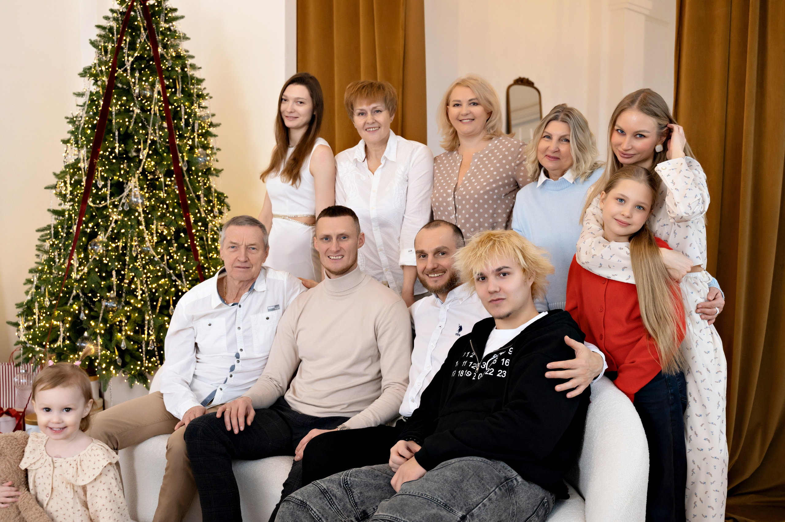 Семья Логиновых. Елена Задорина