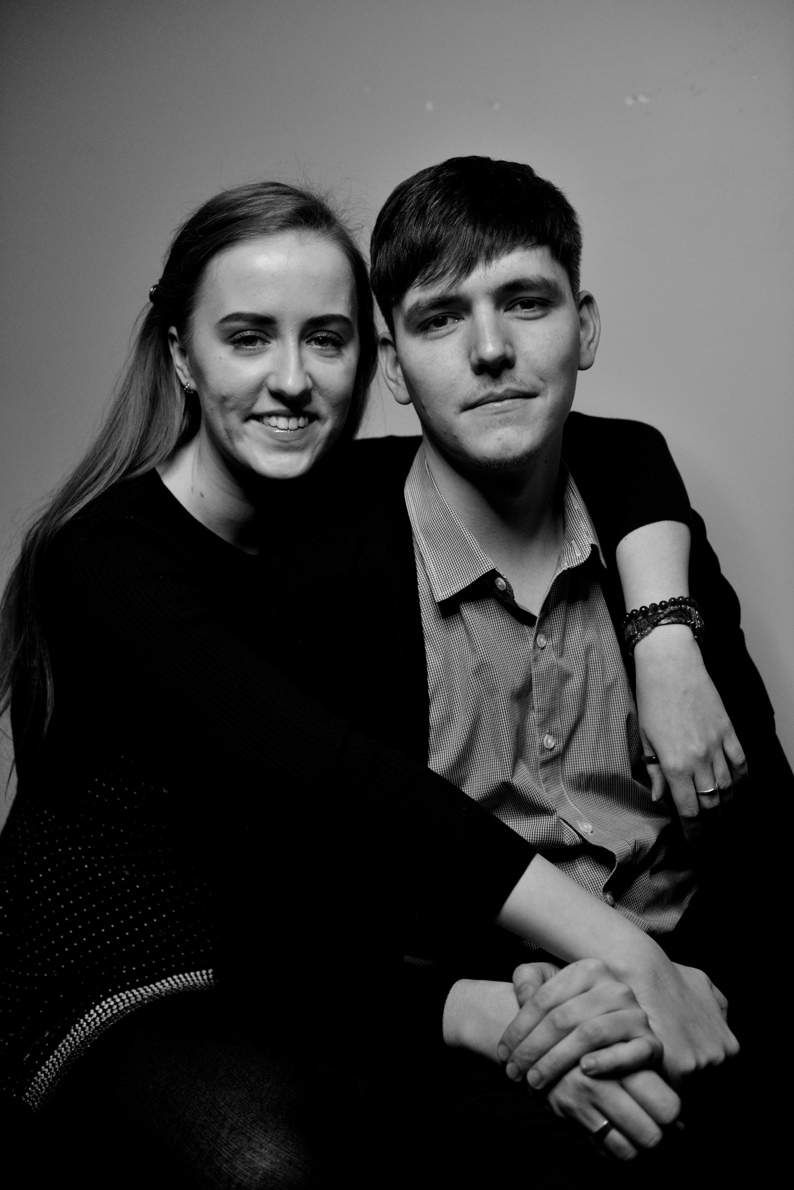 Красивый портрет мужчины и жещины.