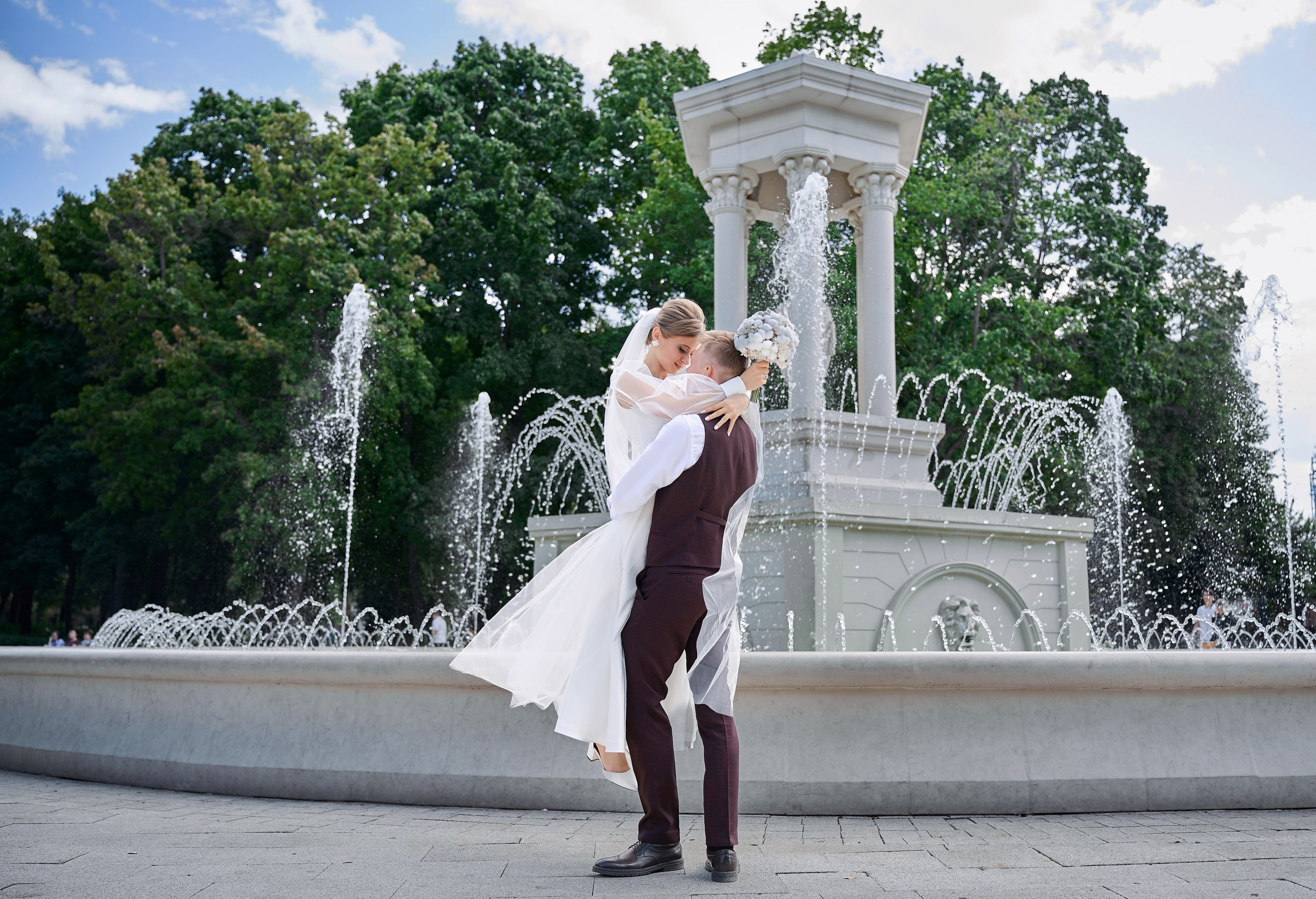 Свадебный фотограф в Воронеже Владислав Крылов. Профессиональный фотограф в Воронеже Владислав Крылов