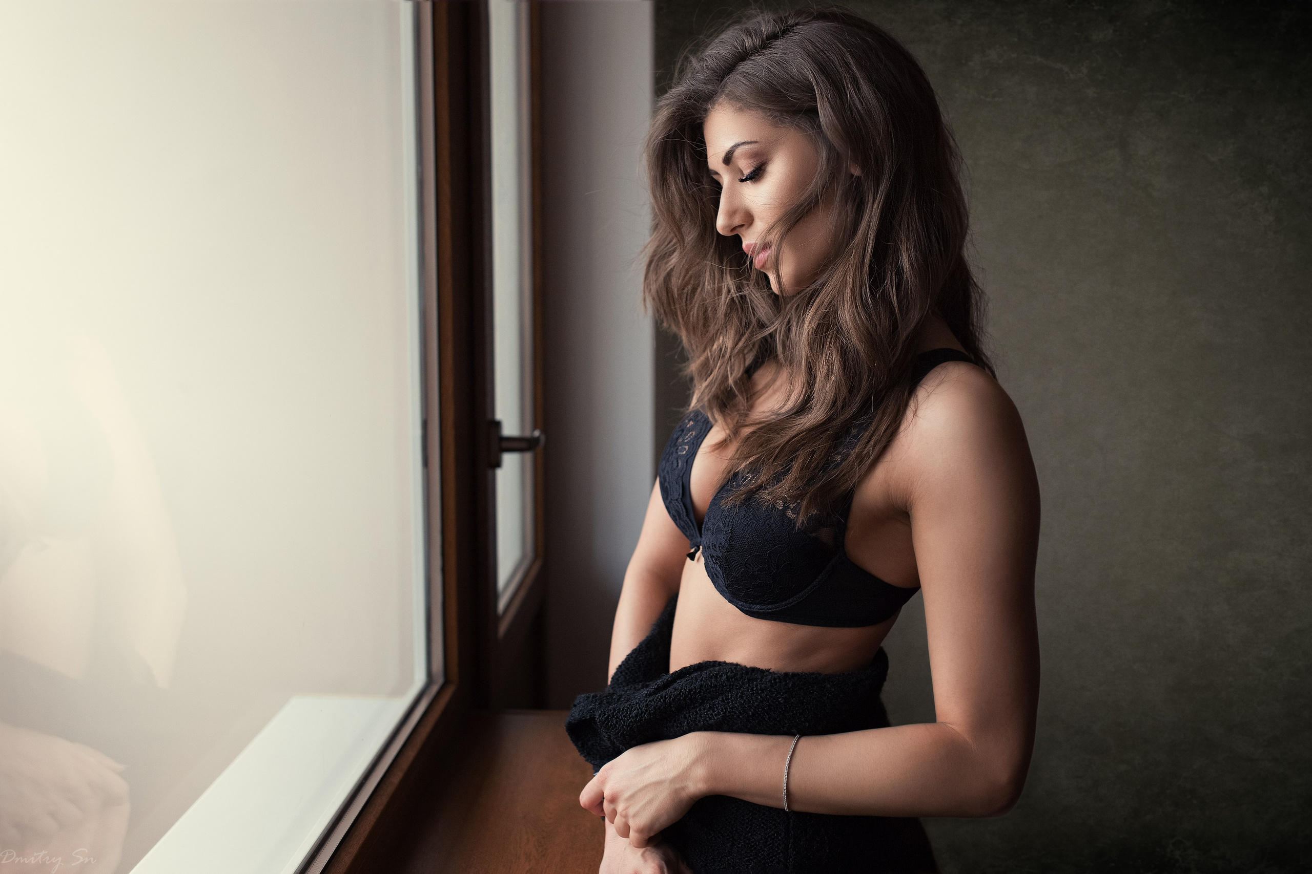 Фотосет у окна с Дарьей для «себя»