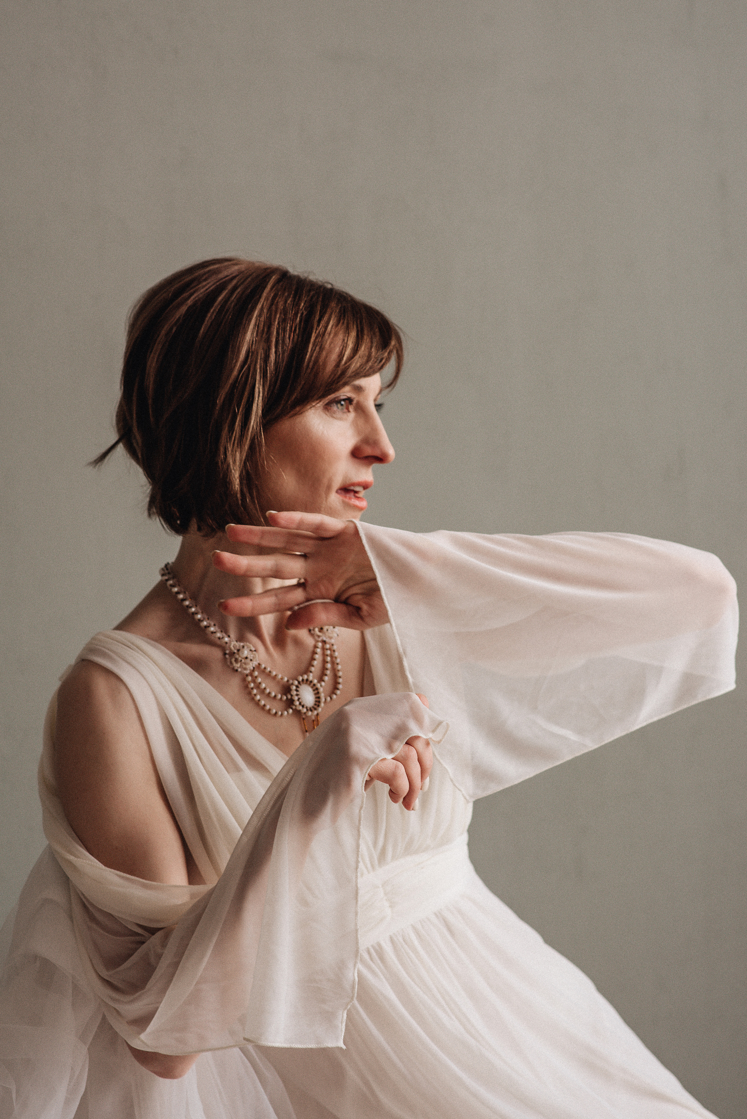 Натали в белом…. Фотограф Юлия Исаева