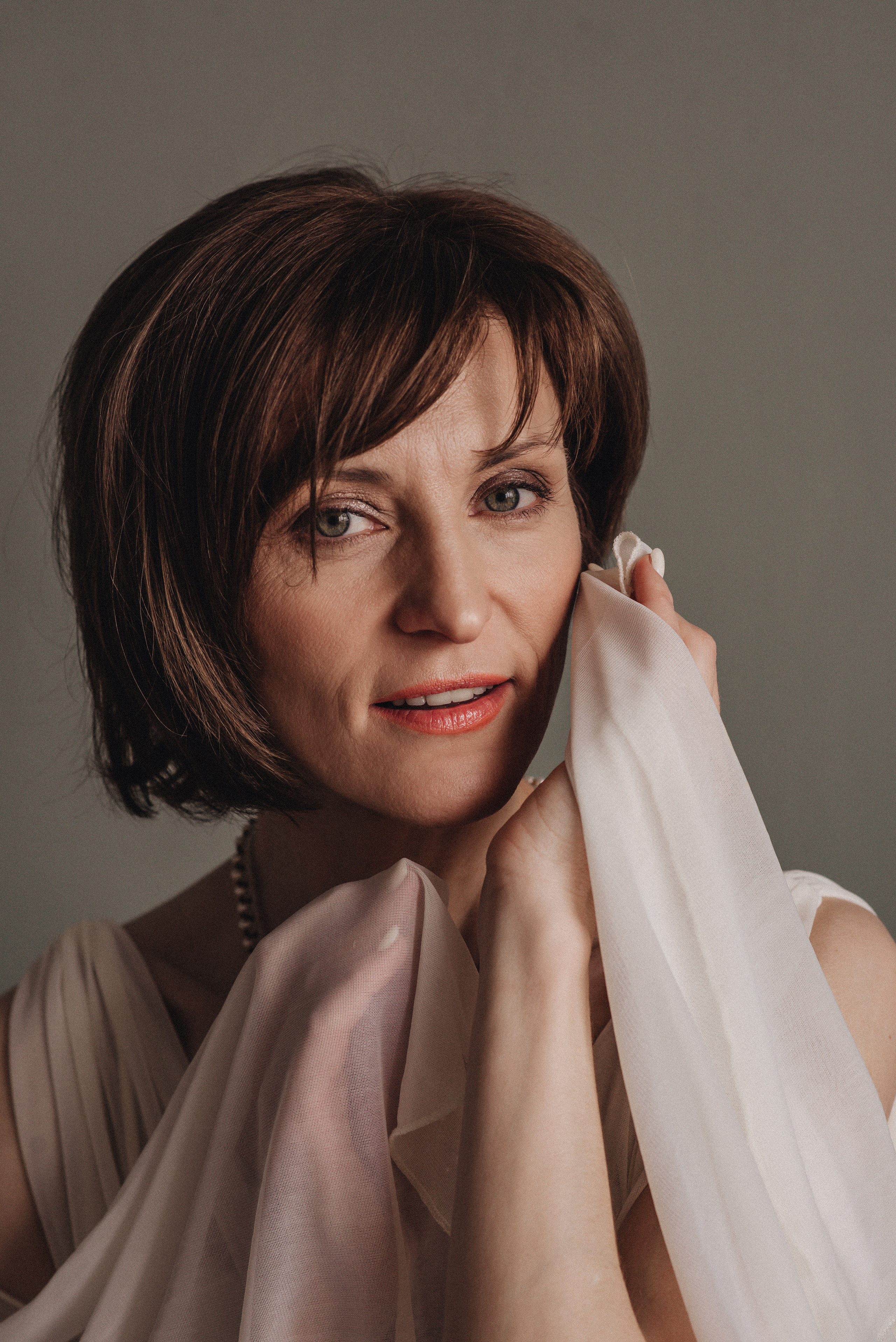 Натали в белом…. Фотограф Юлия Исаева