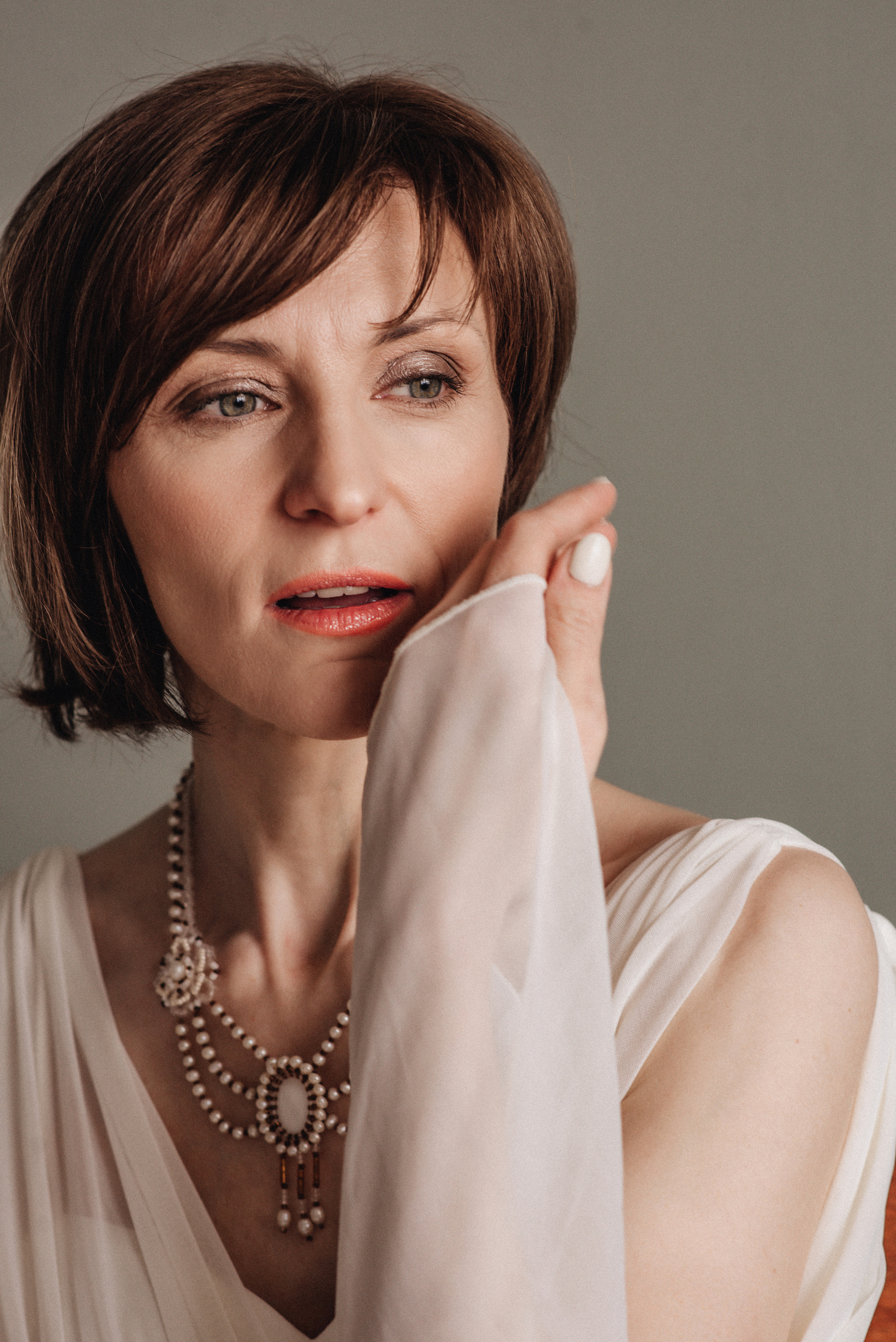 Натали в белом…. Фотограф Юлия Исаева