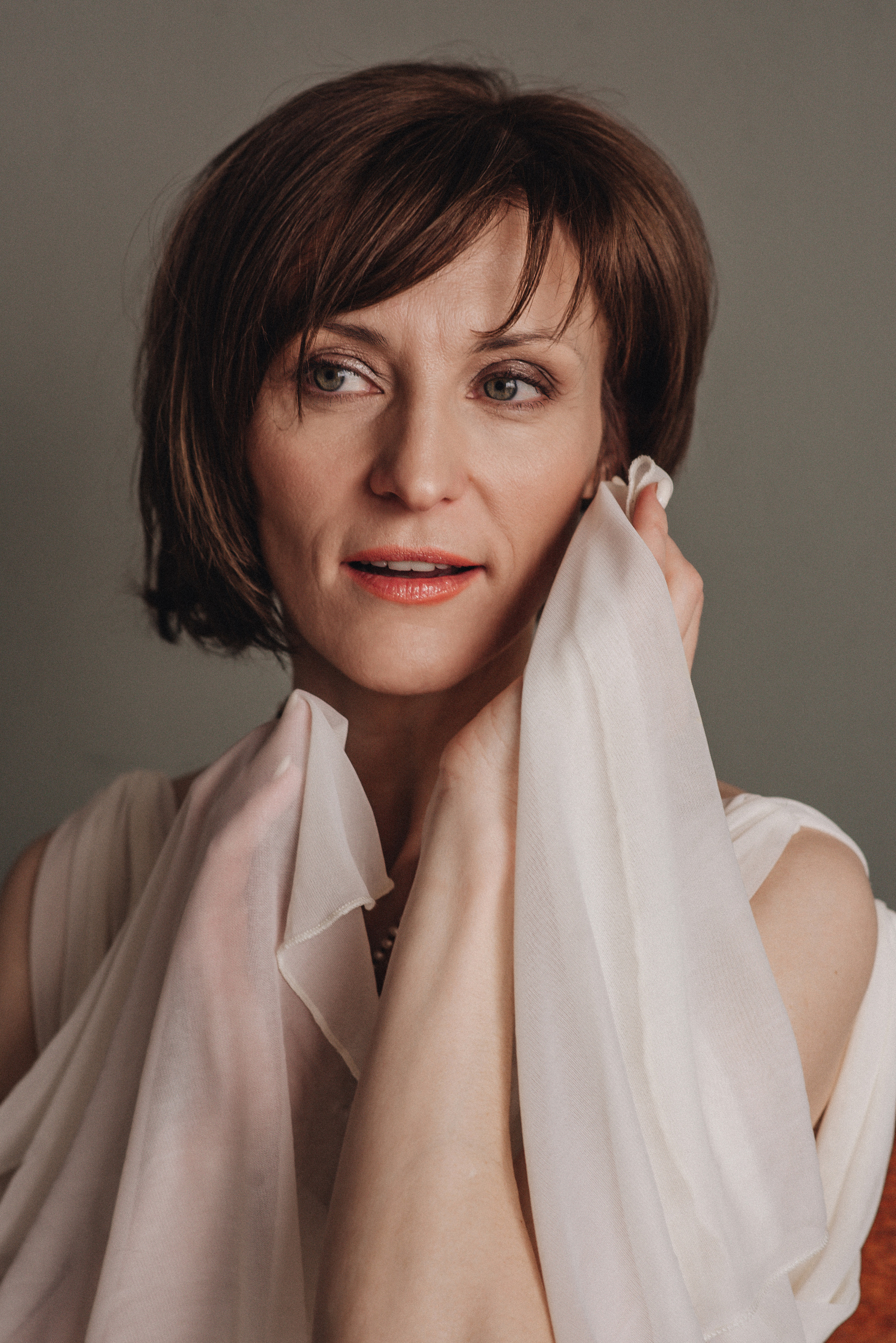 Натали в белом…. Фотограф Юлия Исаева