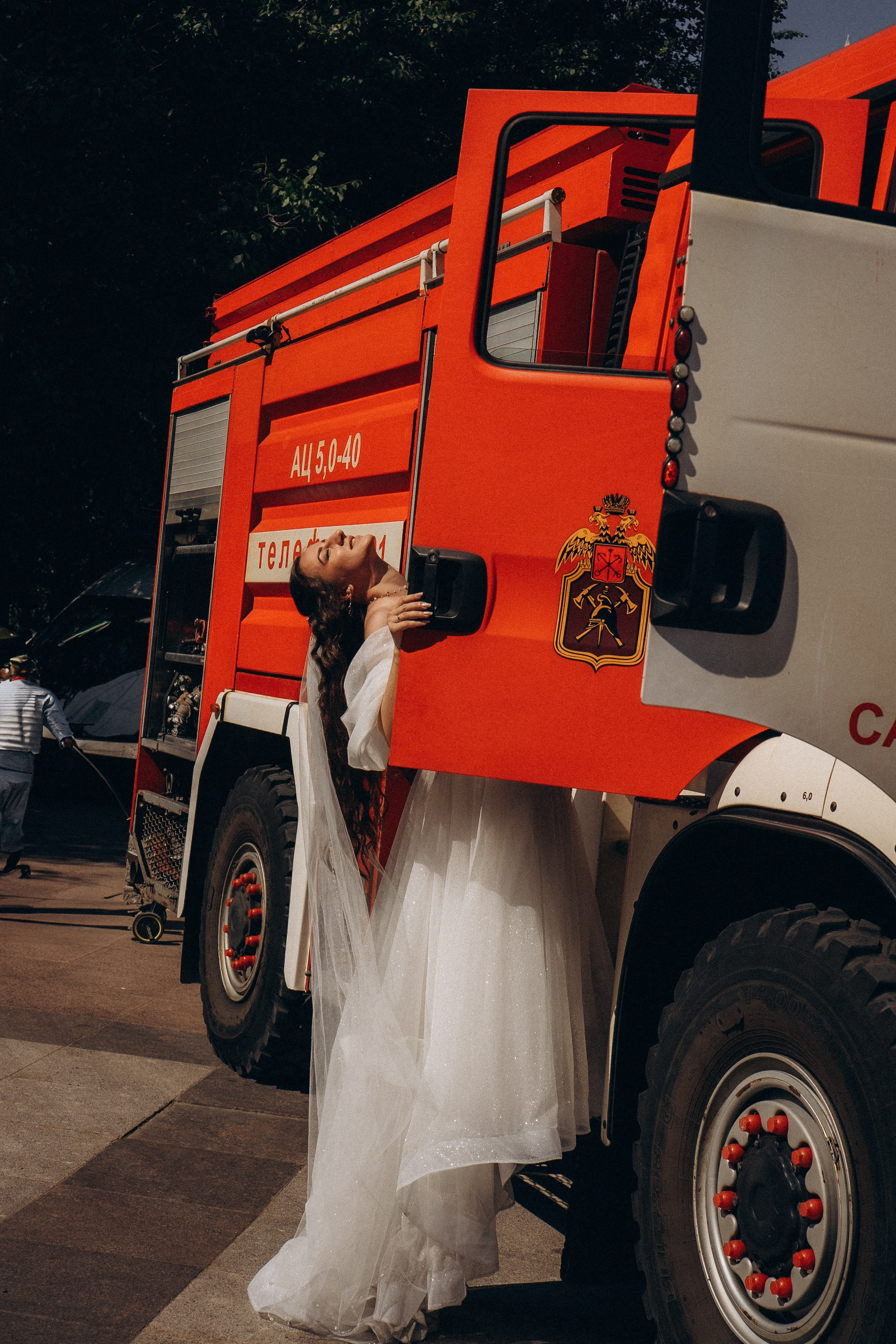 СВАДЕБНАЯ СЬЕМК В ПАРКЕ 300-ЛЕТИЯ. Профессиональный фотограф, Санкт-Петербург — Виктория Богомолова