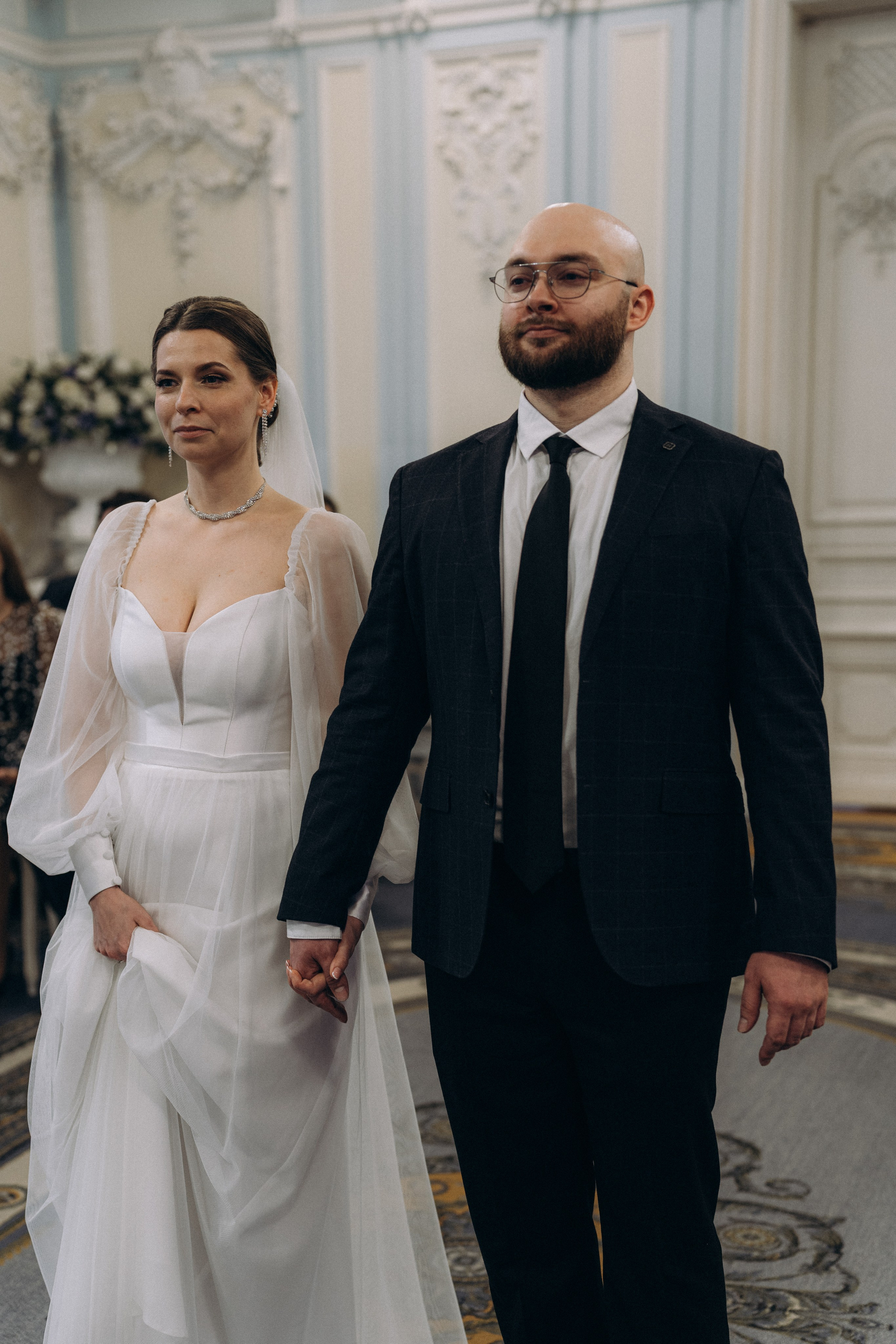 СВАДЕБНАЯ СЬЕМКА ВО ВТОРОМ ДВОРЦЕ (ДЕКАБРЬ) ТАКЖЕ СЬЕМКА В СТУДИИ НА ЧЕРНЫШЕВСКОЙ. Профессиональный фотограф, Санкт-Петербург — Виктория Богомолова