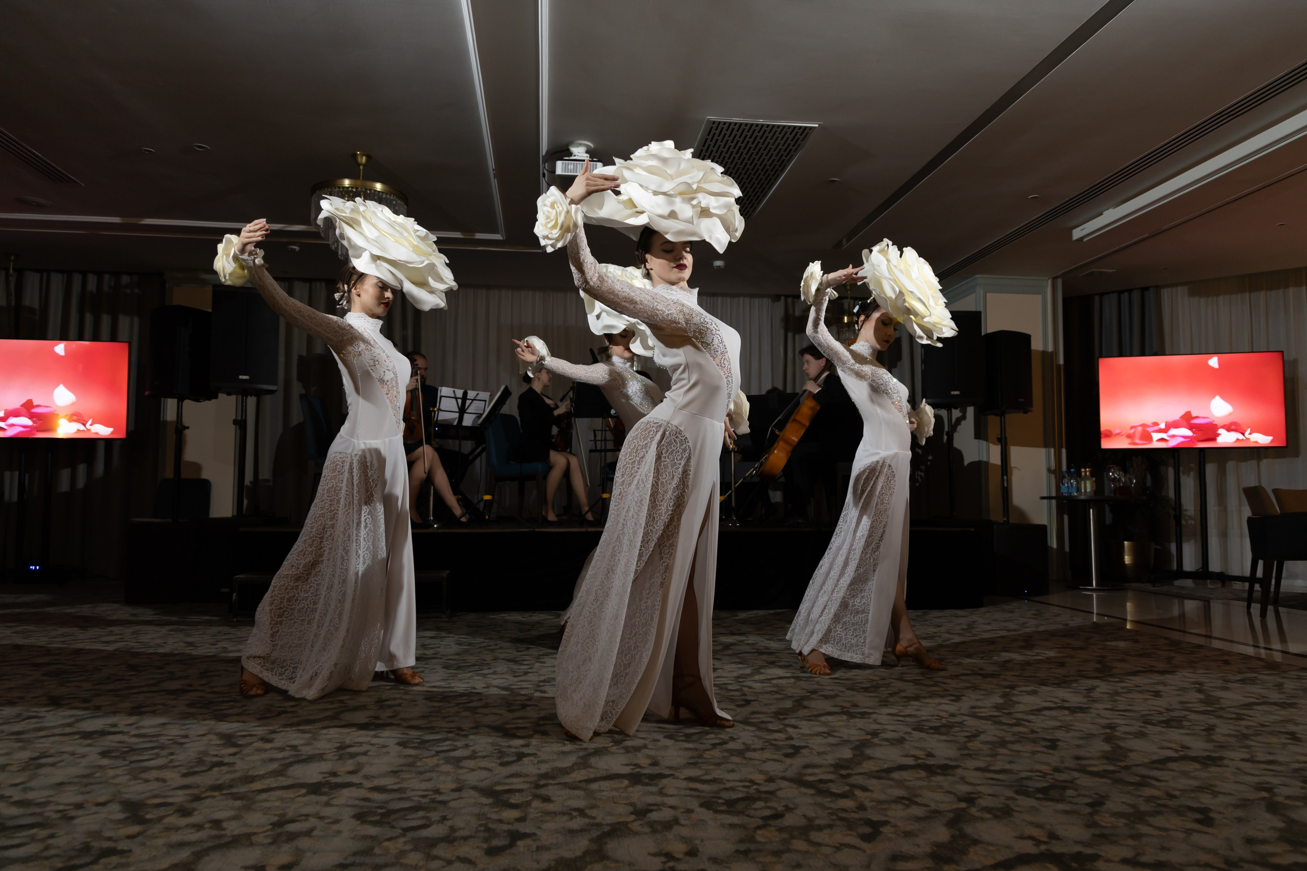 Репортаж. Фотограф свадебный, репортажный, индивидуальный, фото для маркетплейсов, брендов, автосалонов