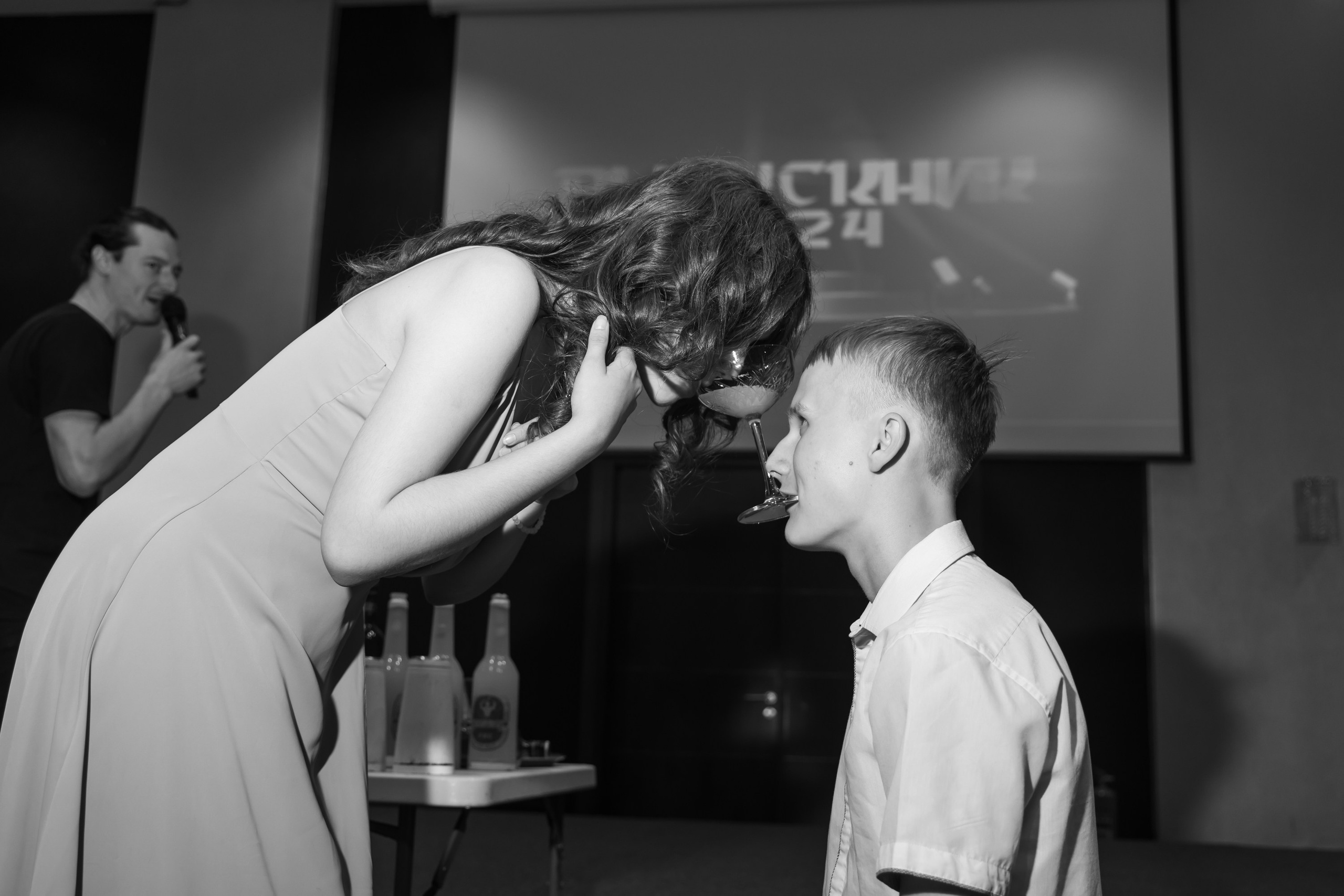 Radisson Blu выпускной 2024. Фотограф свадебный, репортажный, индивидуальный, фото для маркетплейсов, брендов, автосалонов