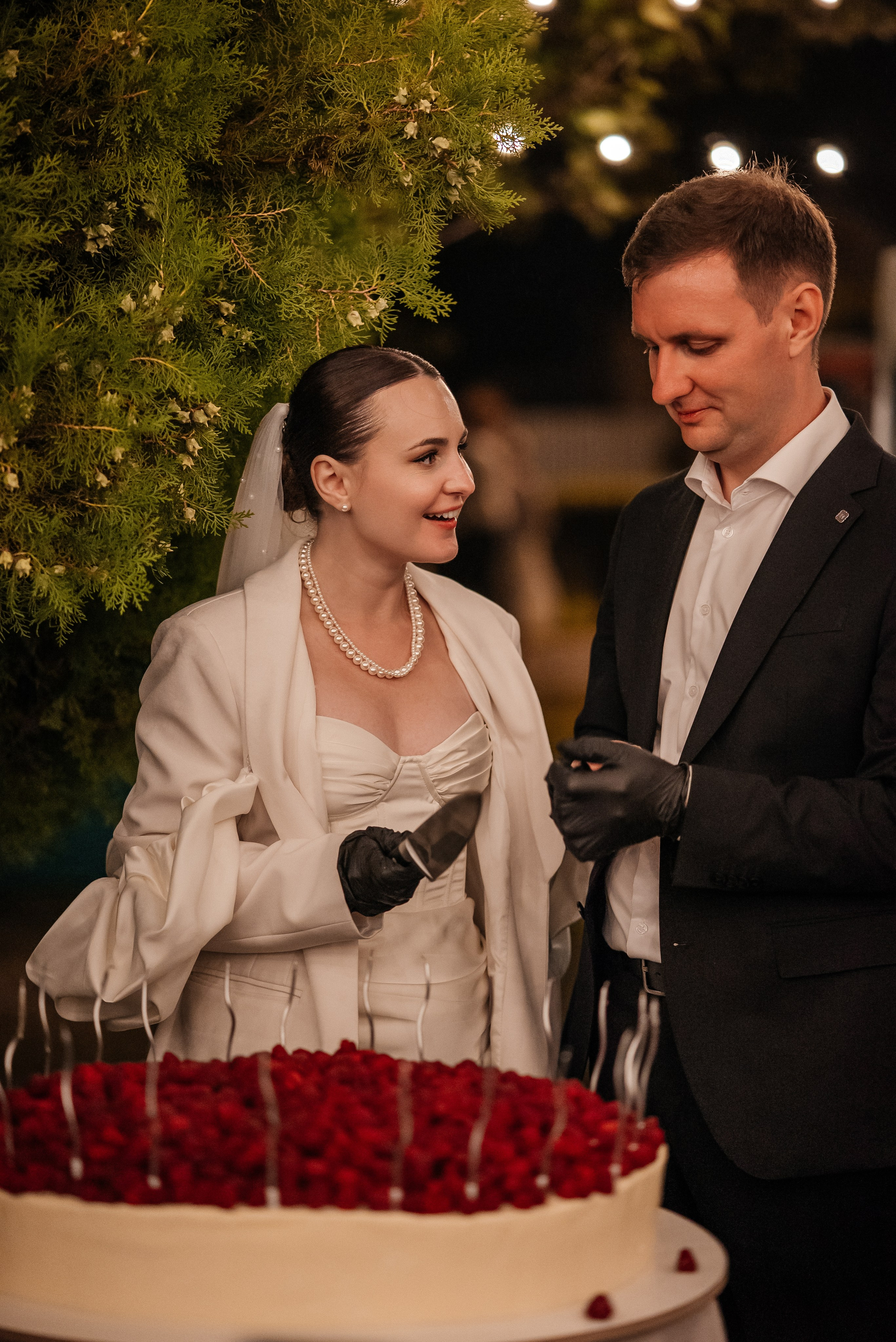 «Свадьба Даши и Артема». Школьный фотограф в Валуйках. Фотосессии для выпускников и изготовление выпускных альбомов в городе Валуйки и в Белгородской области