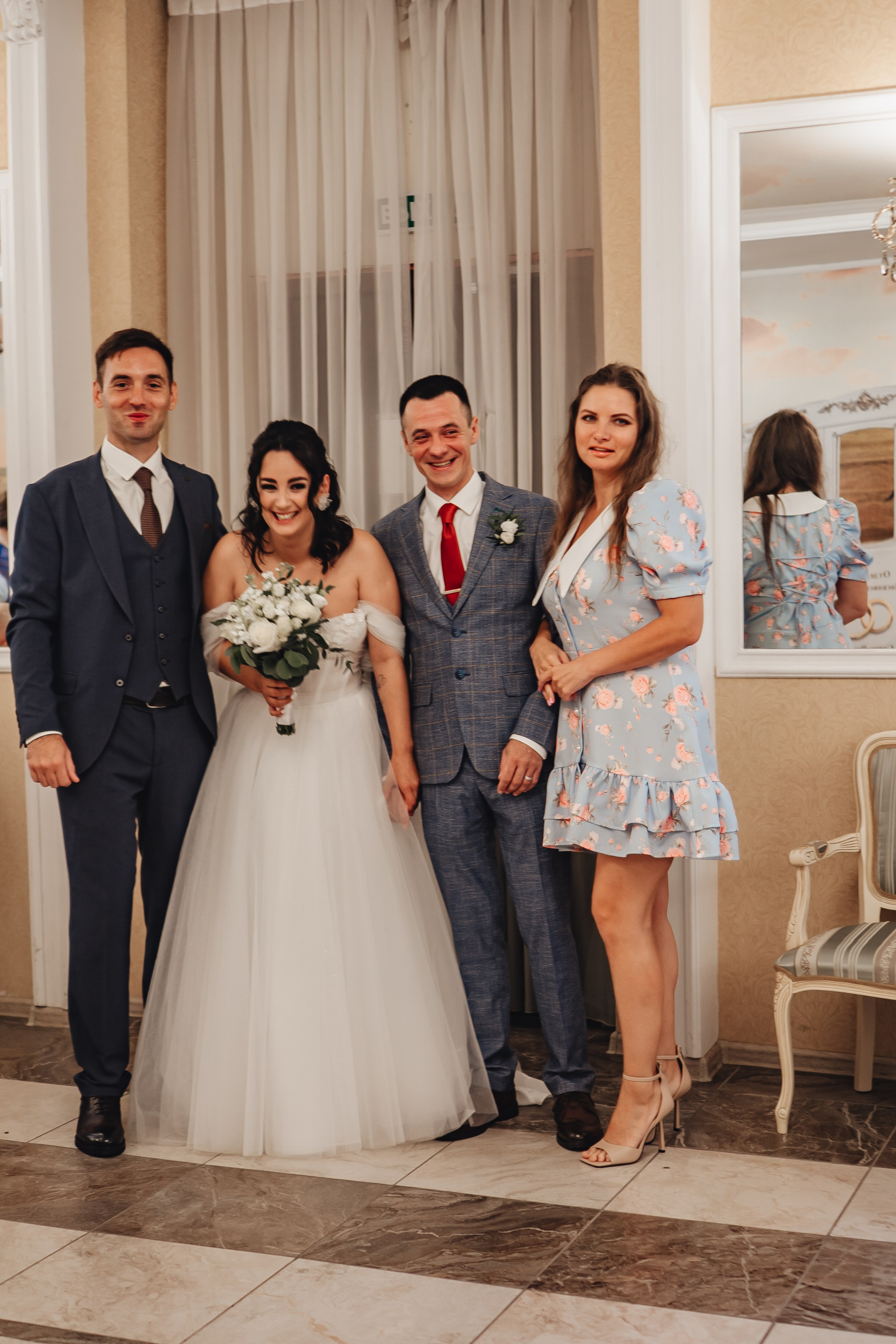 СВАДЕБНАЯ СЬЕМКА В ЗАГСЕ НА МОСКОВСКОМ ПРОСПЕКТЕ. Профессиональный фотограф, Санкт-Петербург — Виктория Богомолова