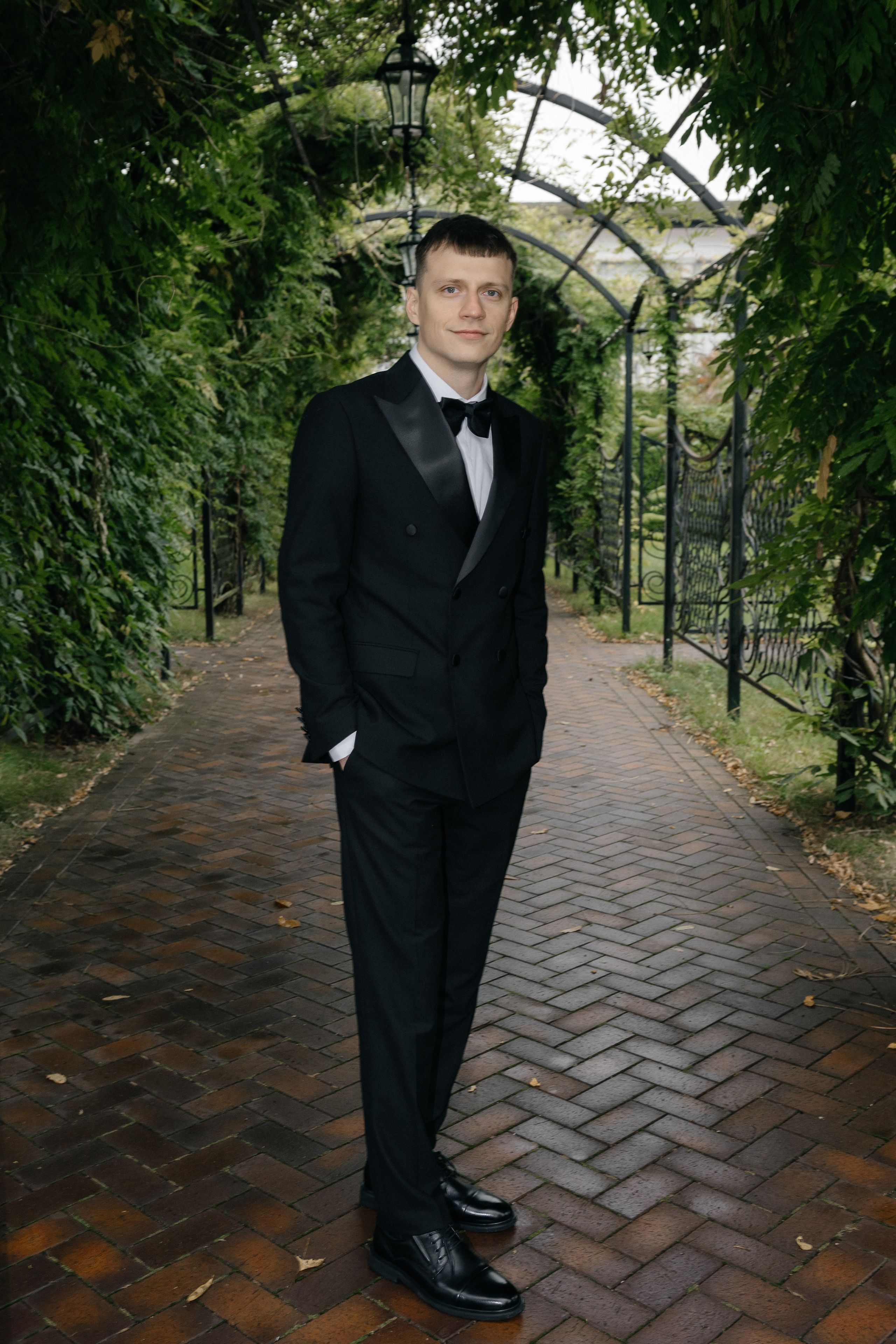 Wedding day in Martinique Bar. Wedding PHOTOGRAPHER Andrew Vnukov