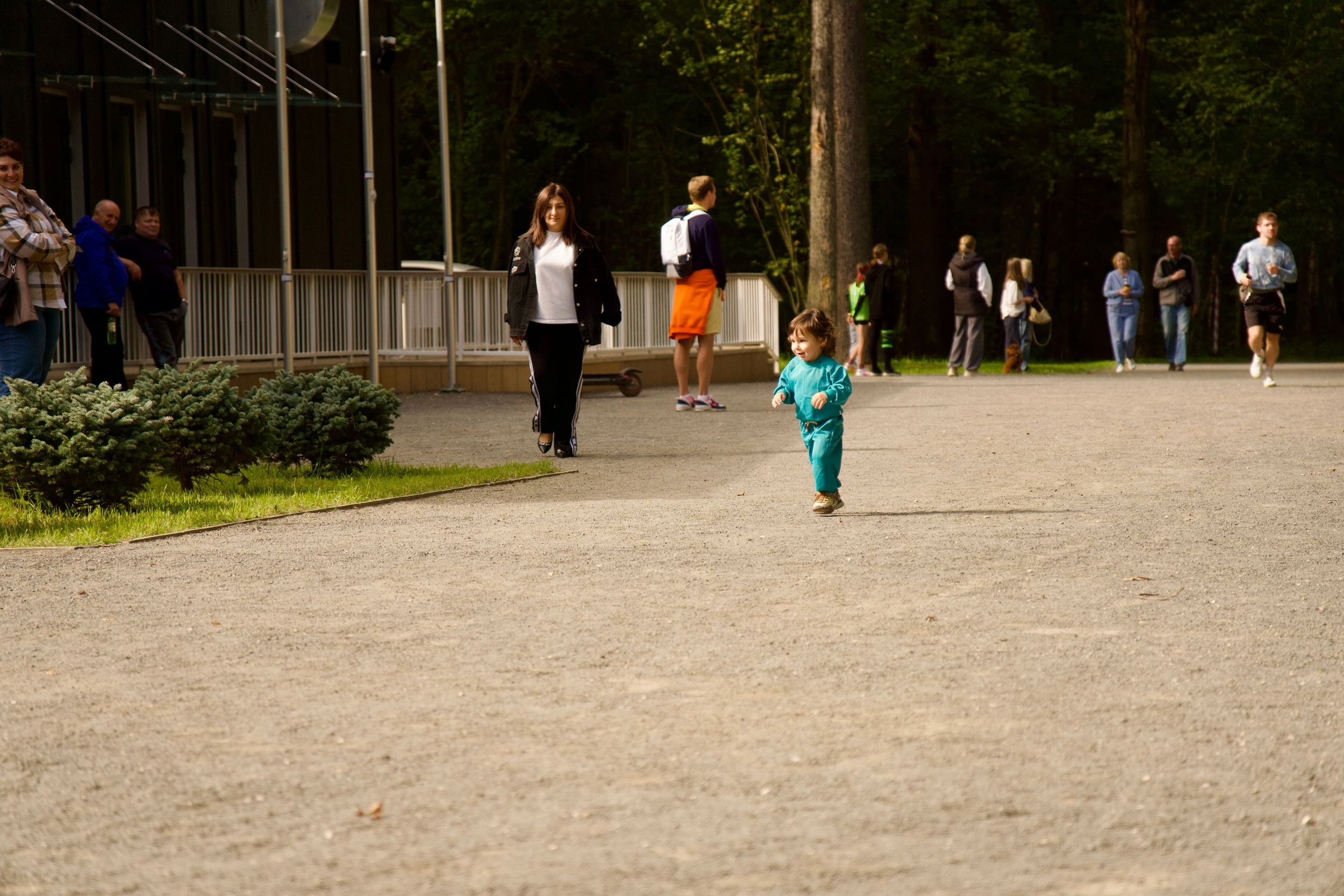 Забег в парке «Дубки». Кафе «БЕЛКА НАШЕПТАЛА». Ну оооочень концептуальное кафе
