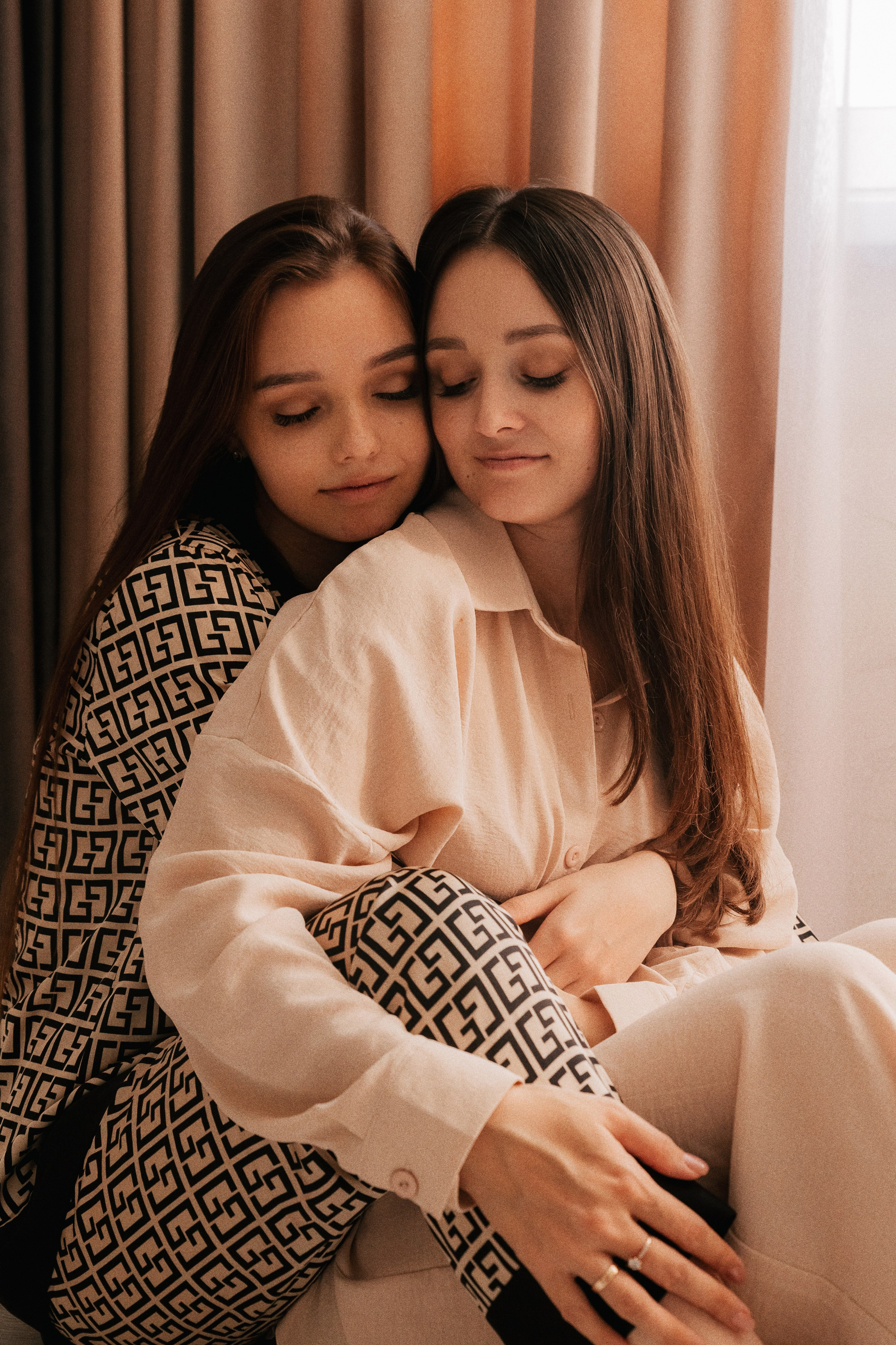Стас, Юля, Артем и Алина. Семейный фотограф • Домашние съемки в Нижнем Новгороде