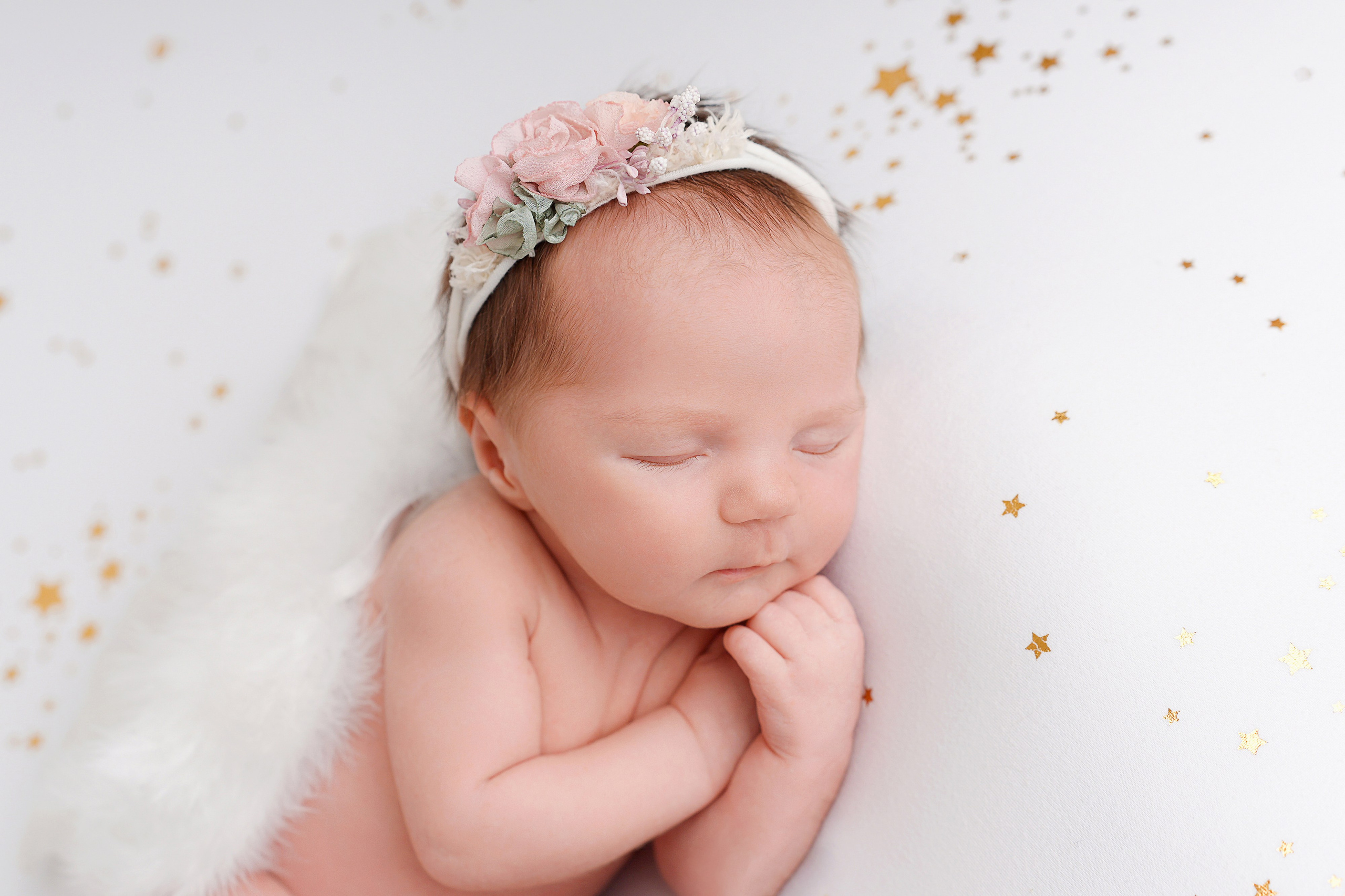 Newborn. Фотограф новорожденных и детский фотограф в Екатеринбурге Ксени