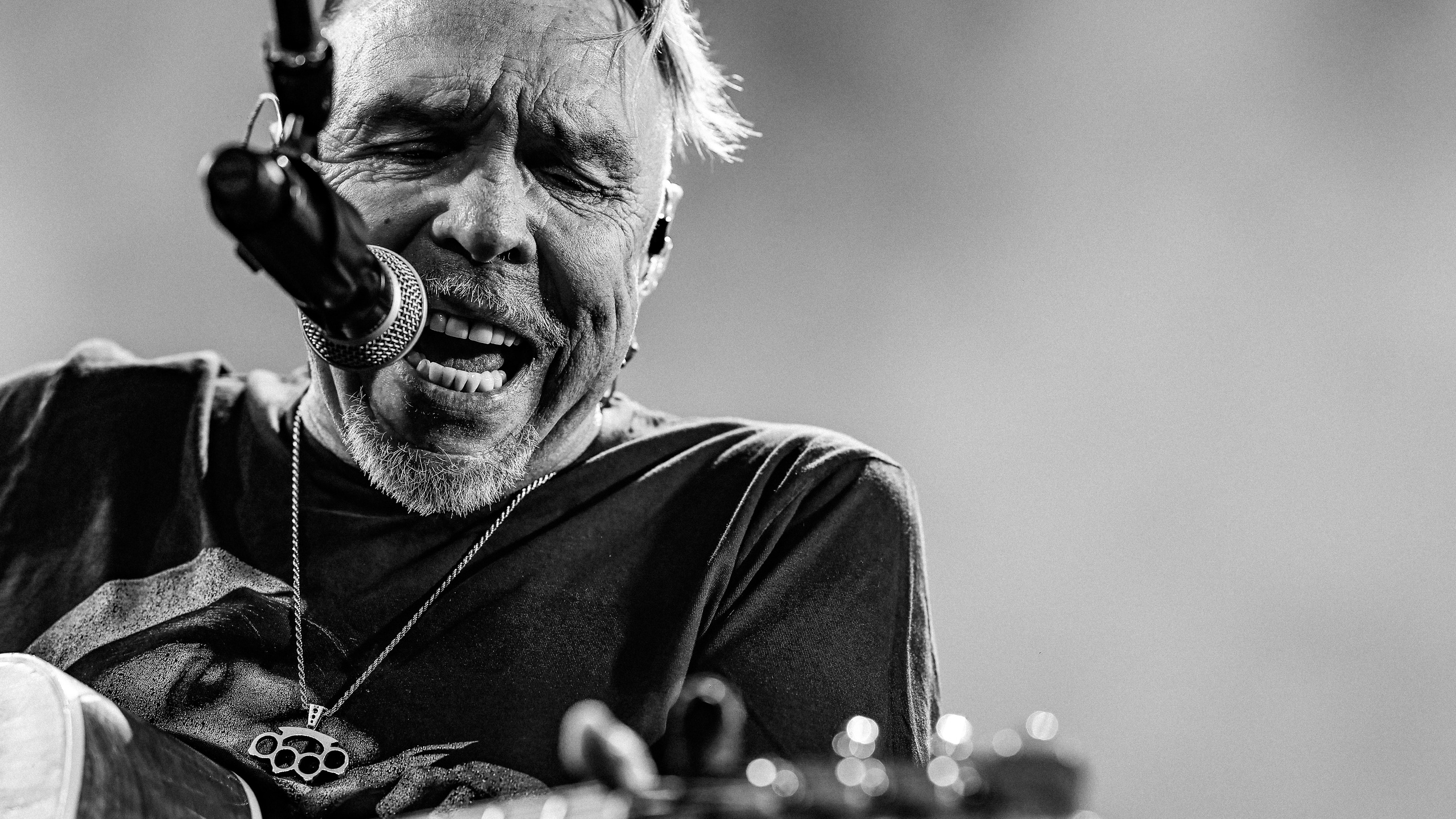 ГАРИК СУКАЧЁВ 