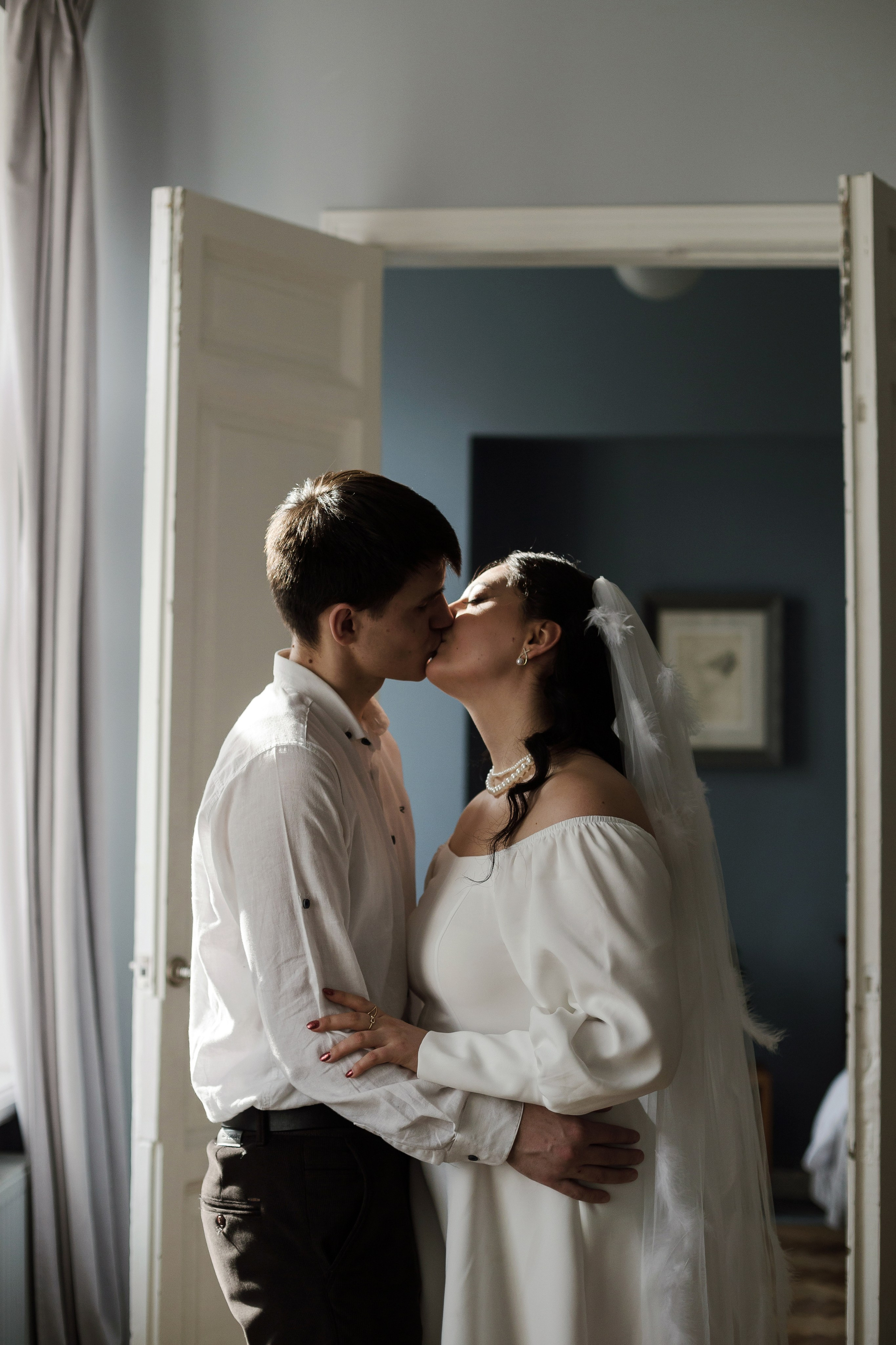 VK: Md: @lady_bulgakova Mua: @trofilyeva Org: @divine_photoproject Decor: @portfoliobrand