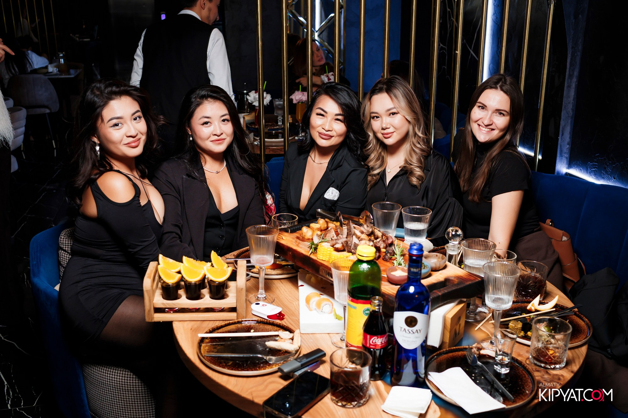 MOOD KARAOKE & TERRACE. КИПЯТКОМ АЛМАТЫ! Фотосъемка мероприятий в Алматы