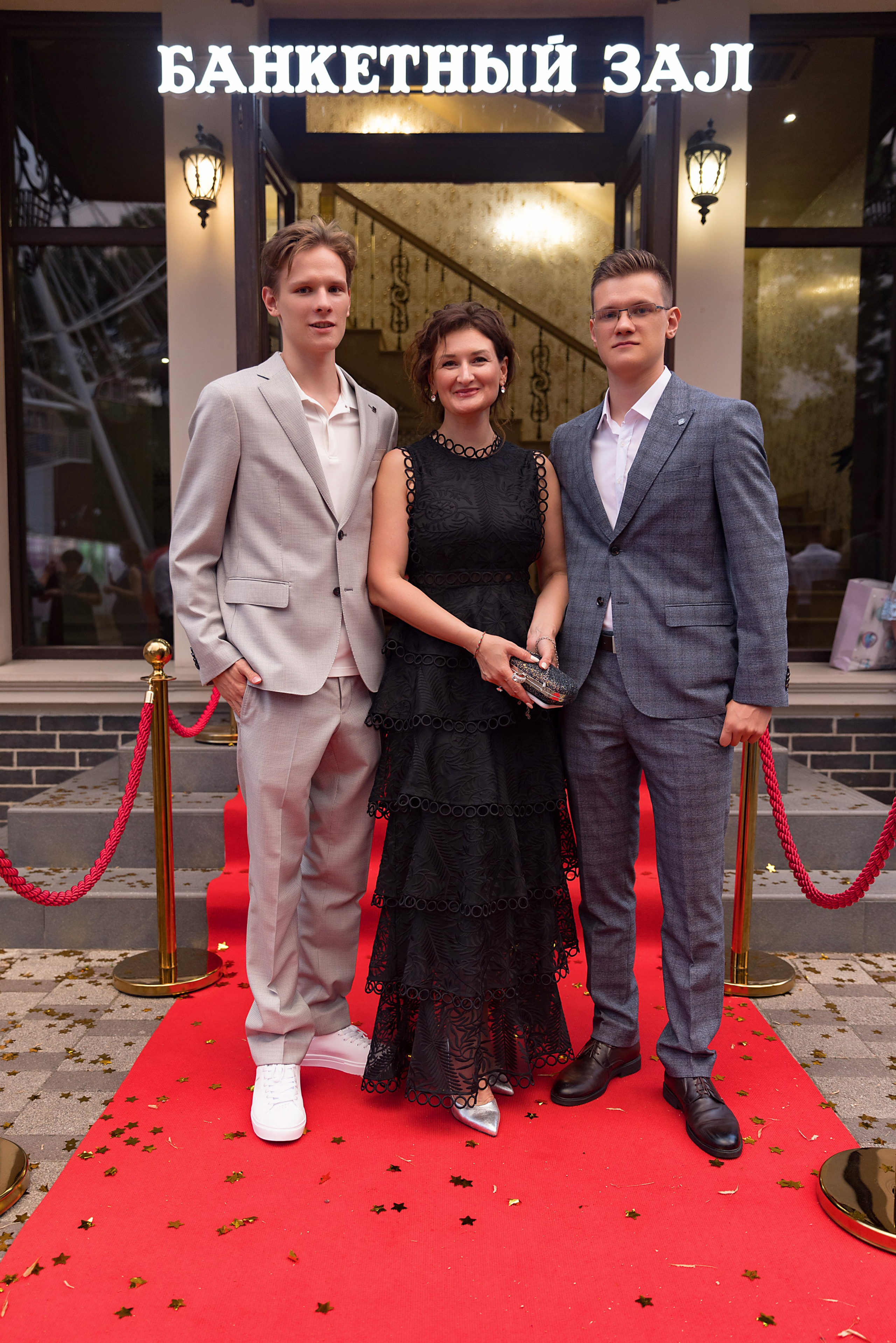 11 класс 48 лицей. Фотограф и Видеограф в Краснодаре Юлия Солодченко