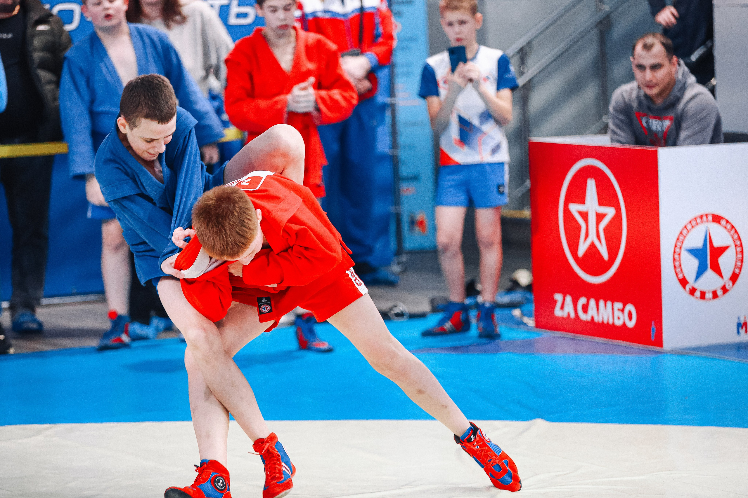 Первенство Тюмени по самбо. MIG — студия спортивной фотографии Михаила Голянского
