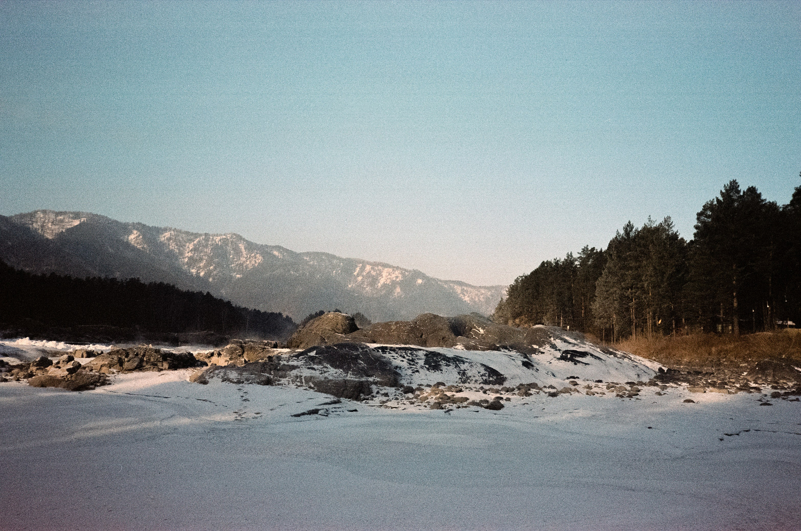12 декабря: Кедровый остров, Семинская поляна, 13 декабря: поле у верт
