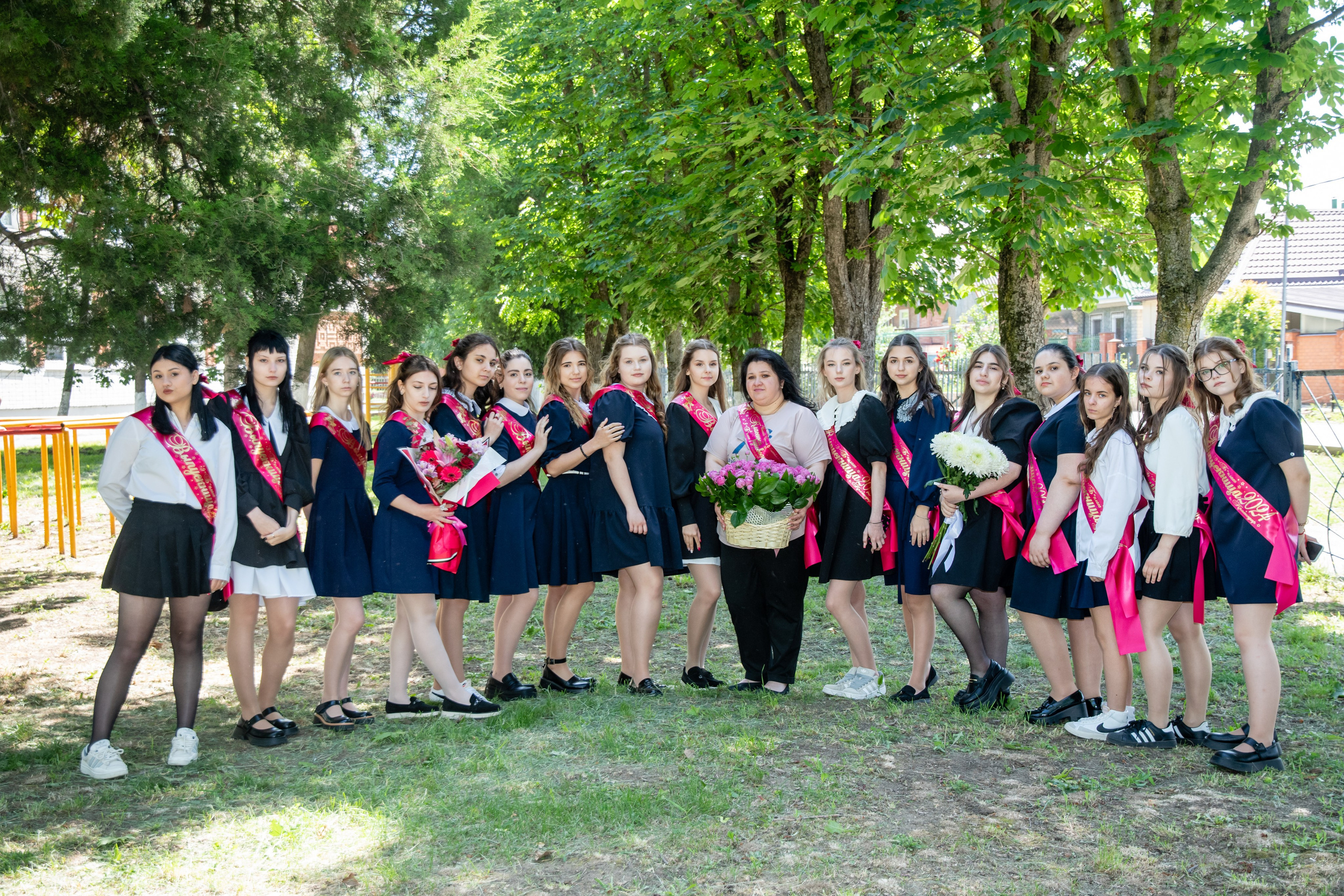 Фотограф на выпускной, последний звонок, вручение аттестатов. Вячеслав Скрипник Фотограф Краснодар