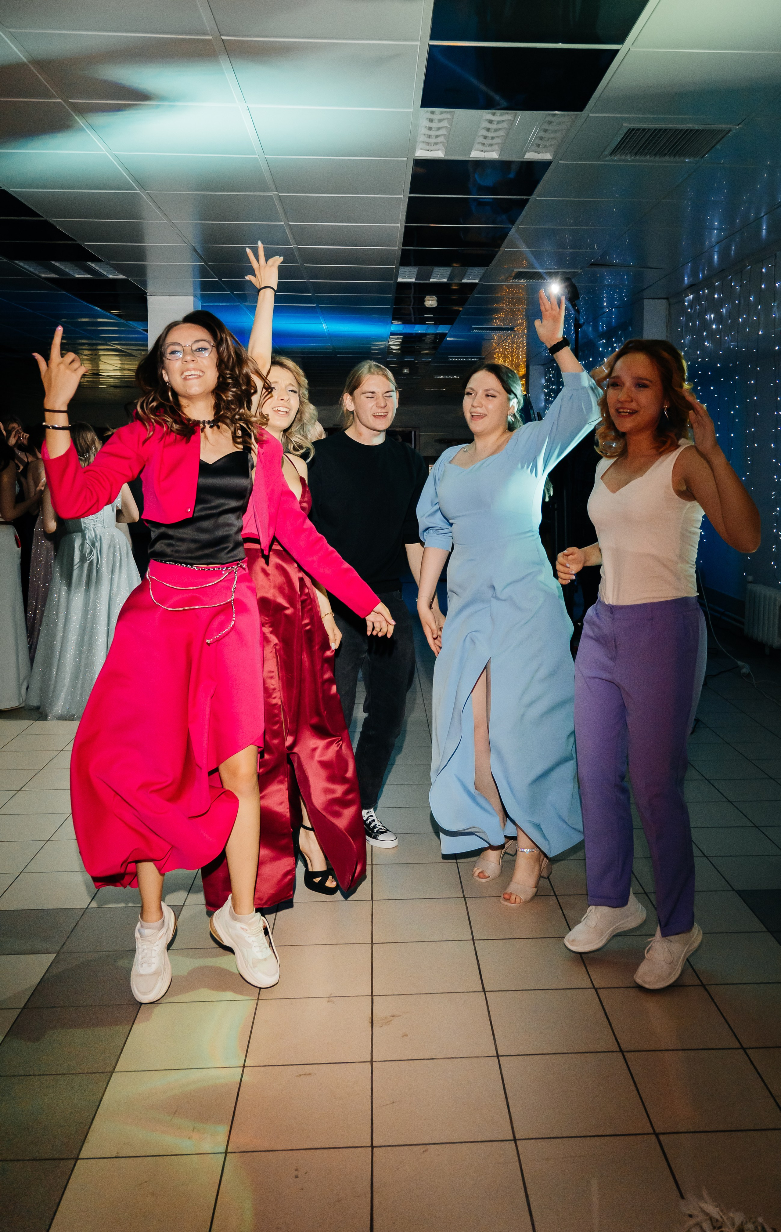 Школьные выпускные, линейки, банкеты. Семейный и LifeStyle фотограф в Жигулевске и Тольятти Рустам Ханмурзин