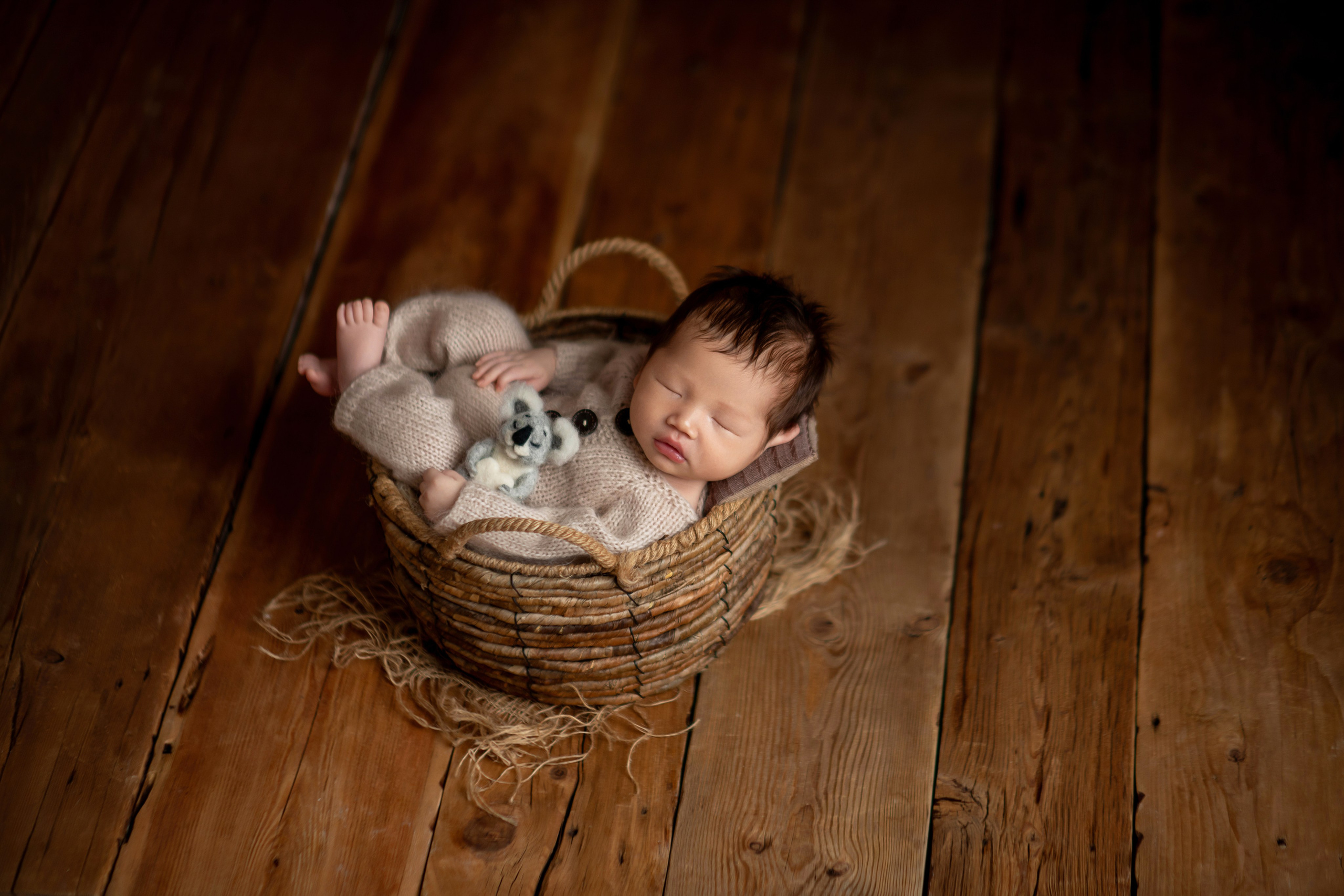 Newborn. Творческая команда Ульяшевы, свадебная и семейная фотография. Кахахста