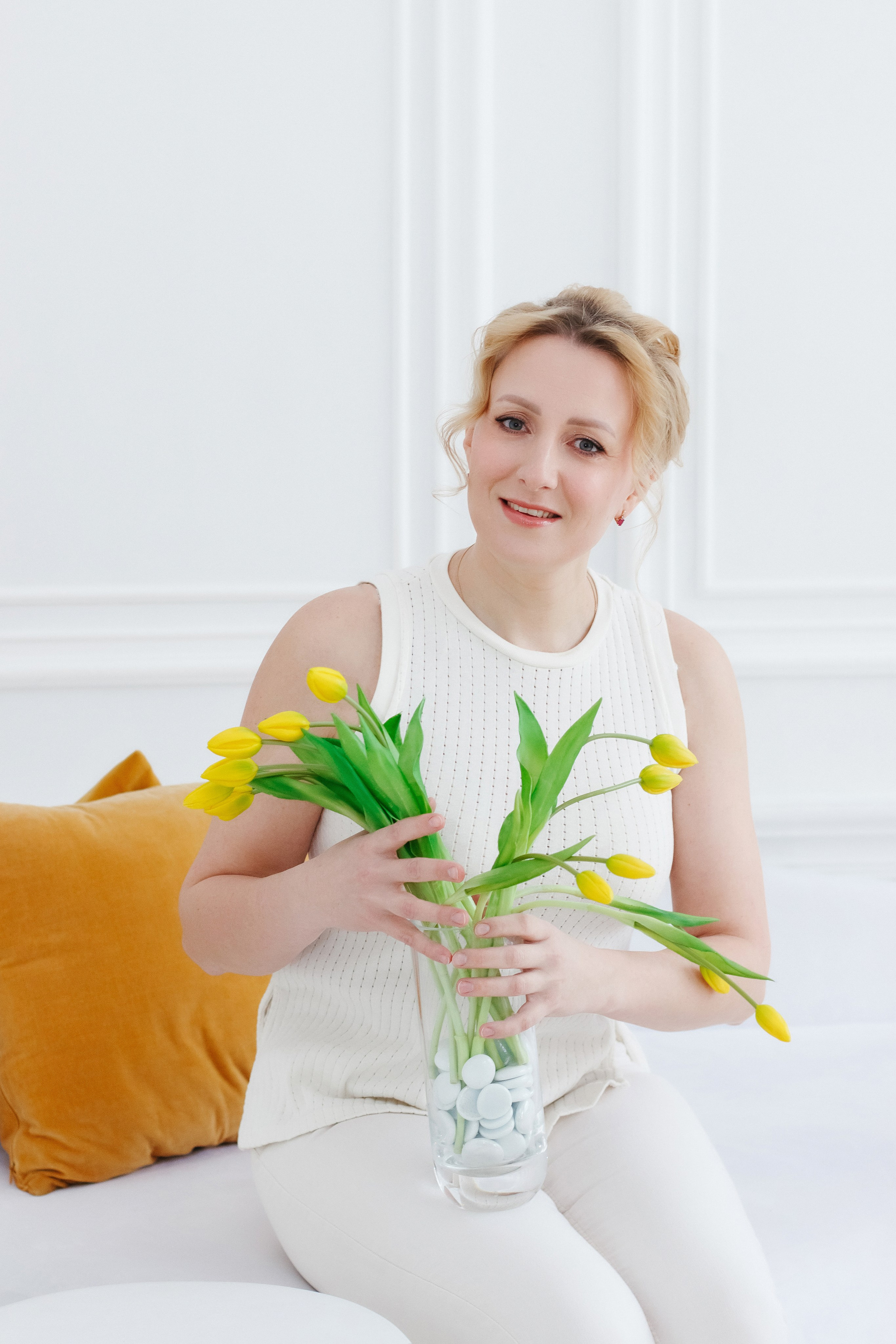 Контентная фотосессия для массажиста. Контентный фотограф в Перми Натали Кытманова