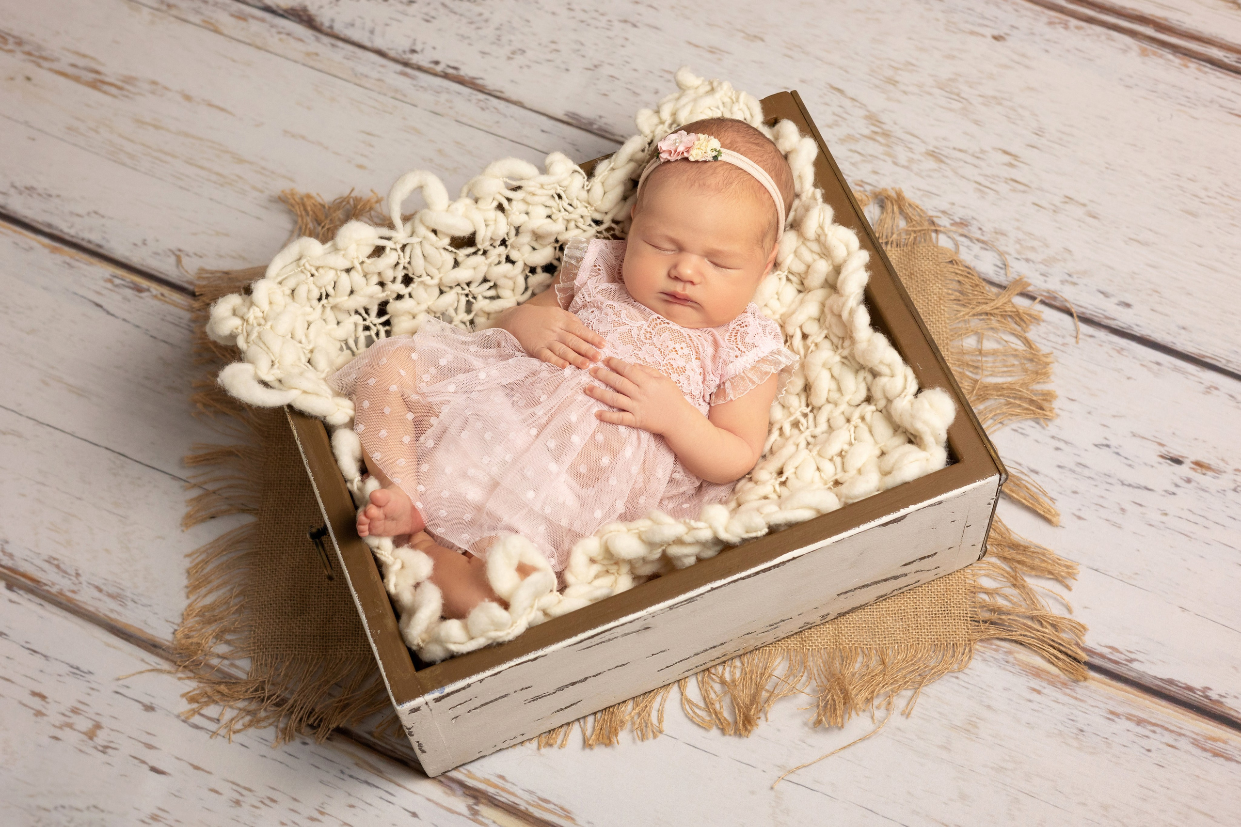 Новорождённые. Фотограф новорождённых г. Салехард