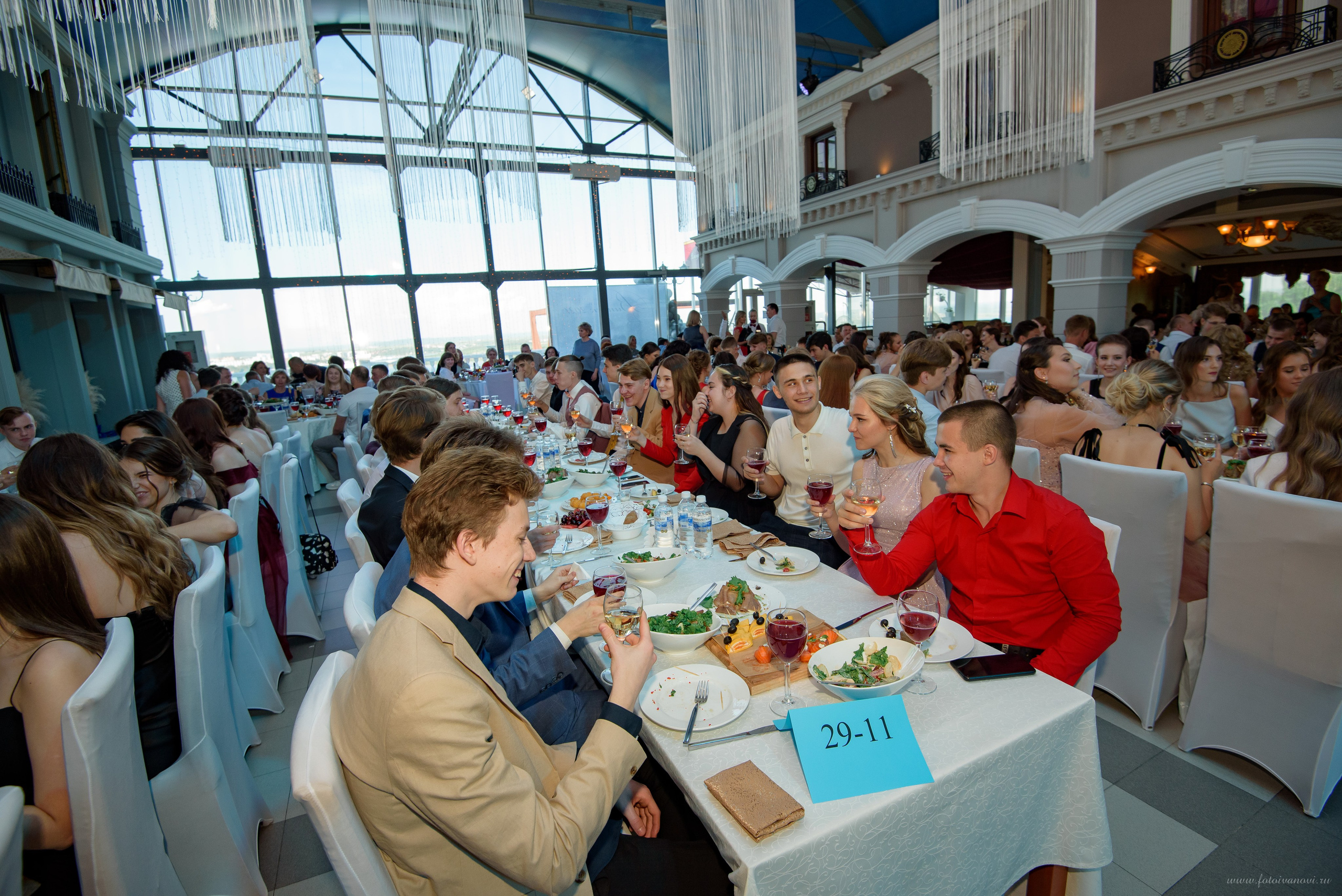 Выпускной 9-11классы. Выпускные книги Анапа Новороссийск Краснодар