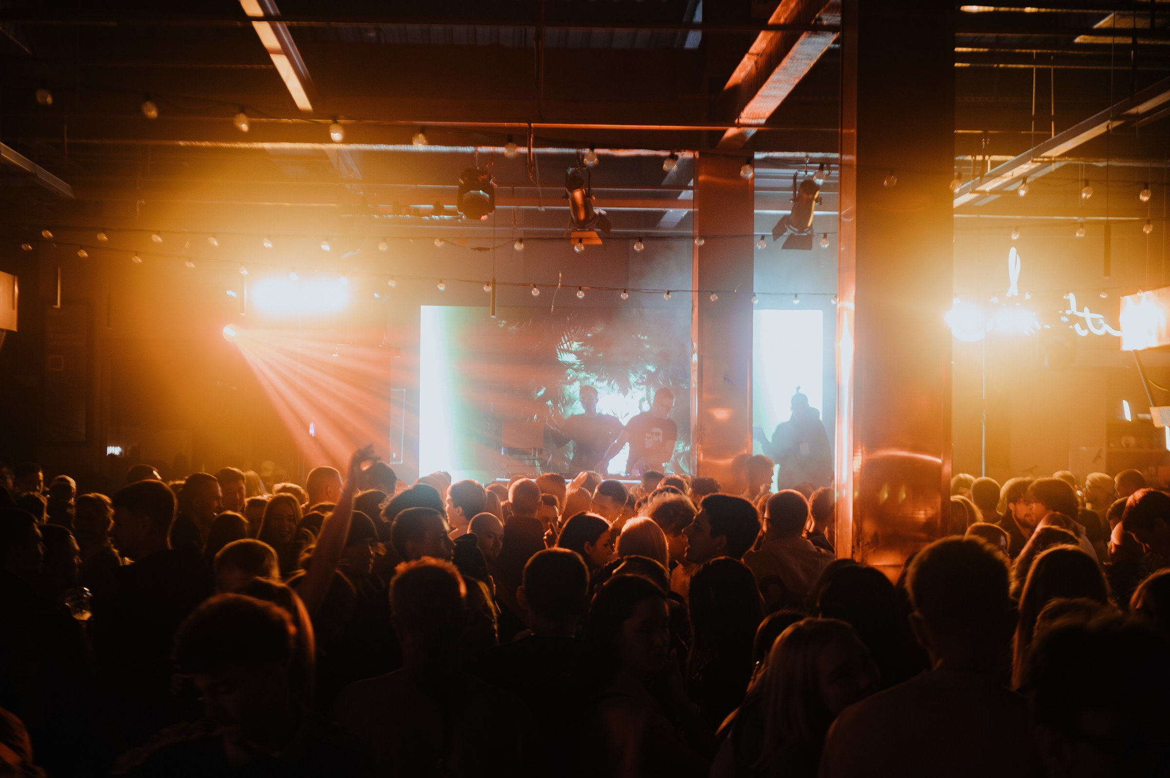 Party time. Мультижанровый Фотограф в Иркутске Александр Лебедев