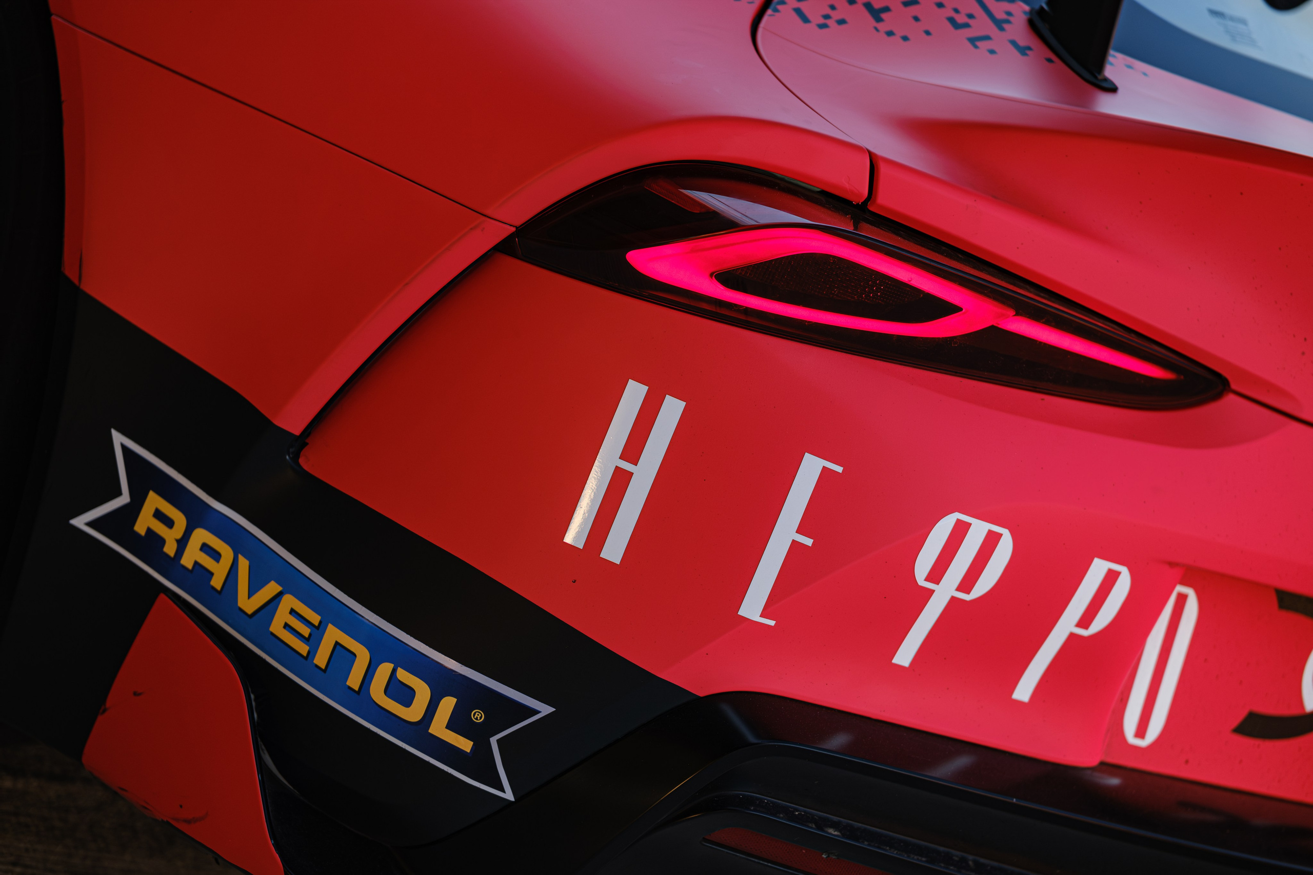 Российская серия гонок на выносливость. Авто и мотоспорт — фотограф Антон Медведев iCoguar