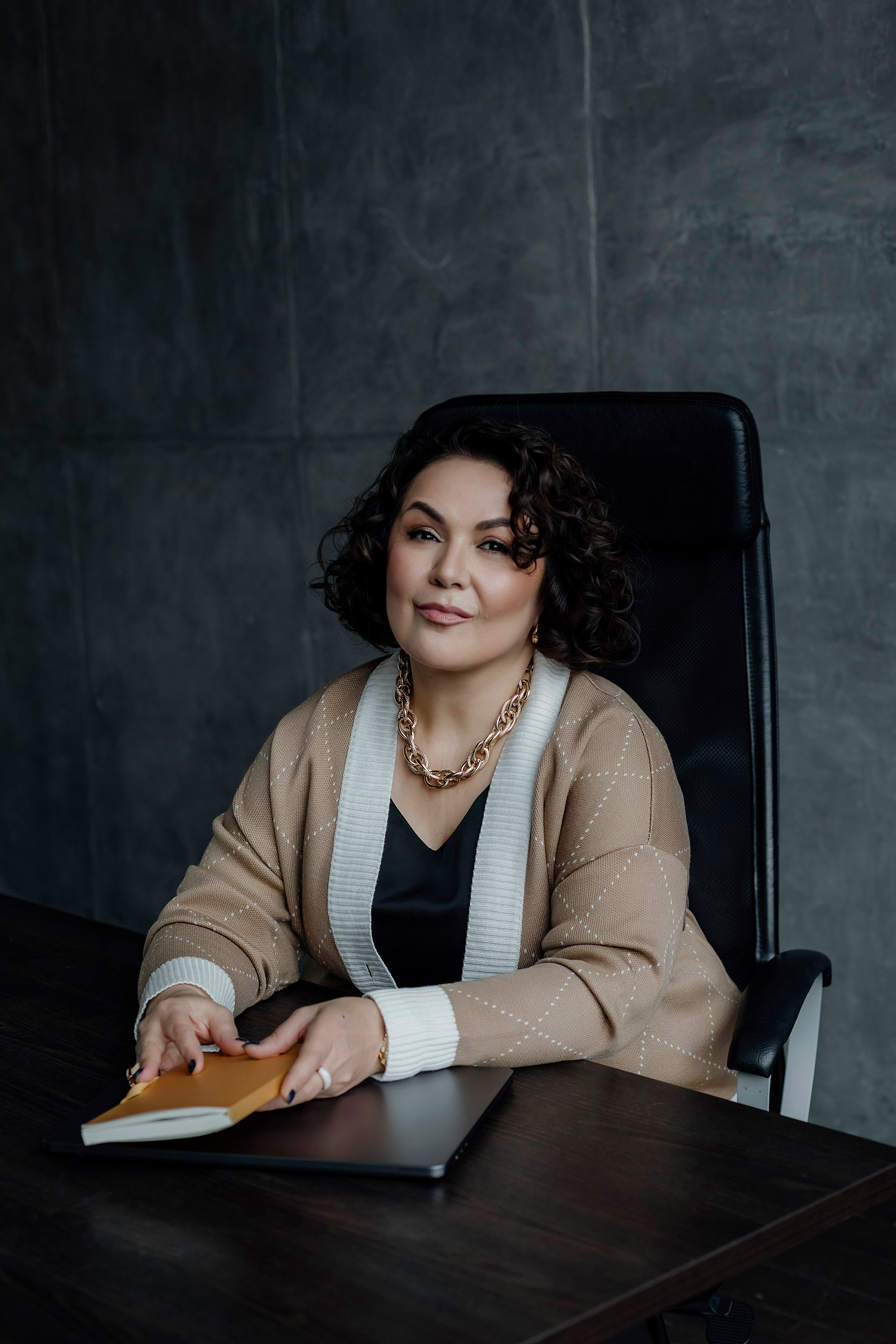 Фатима Директор Пакет VIP. Деловая и Бизнес съемка в  Москве Инесса Грушко